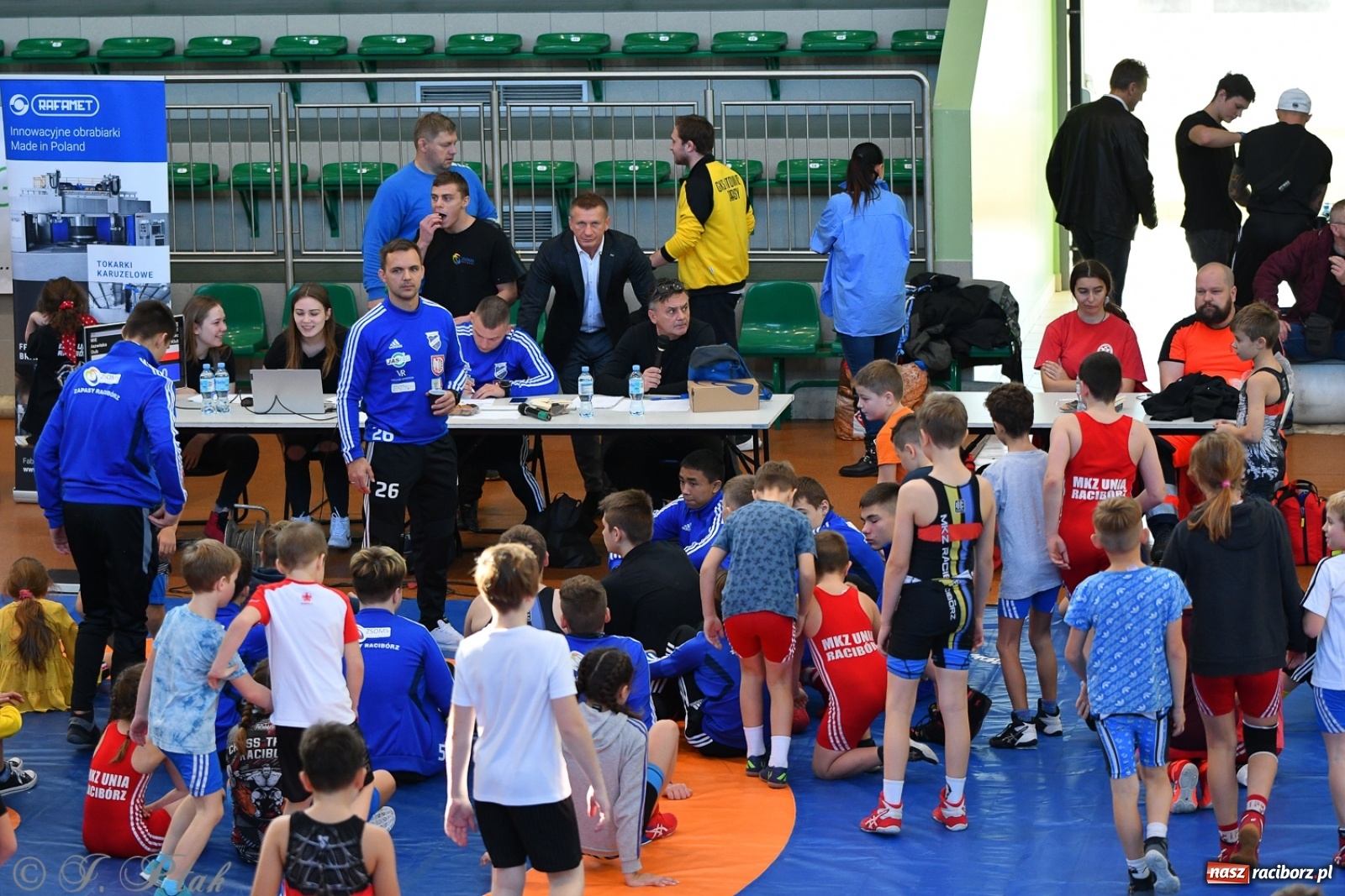 Zdjęcie w galerii na portalu naszraciborz.pl: Zapaśnicza Unia Racibórz świętuje 75-lecie klubu wiadomości z regionu