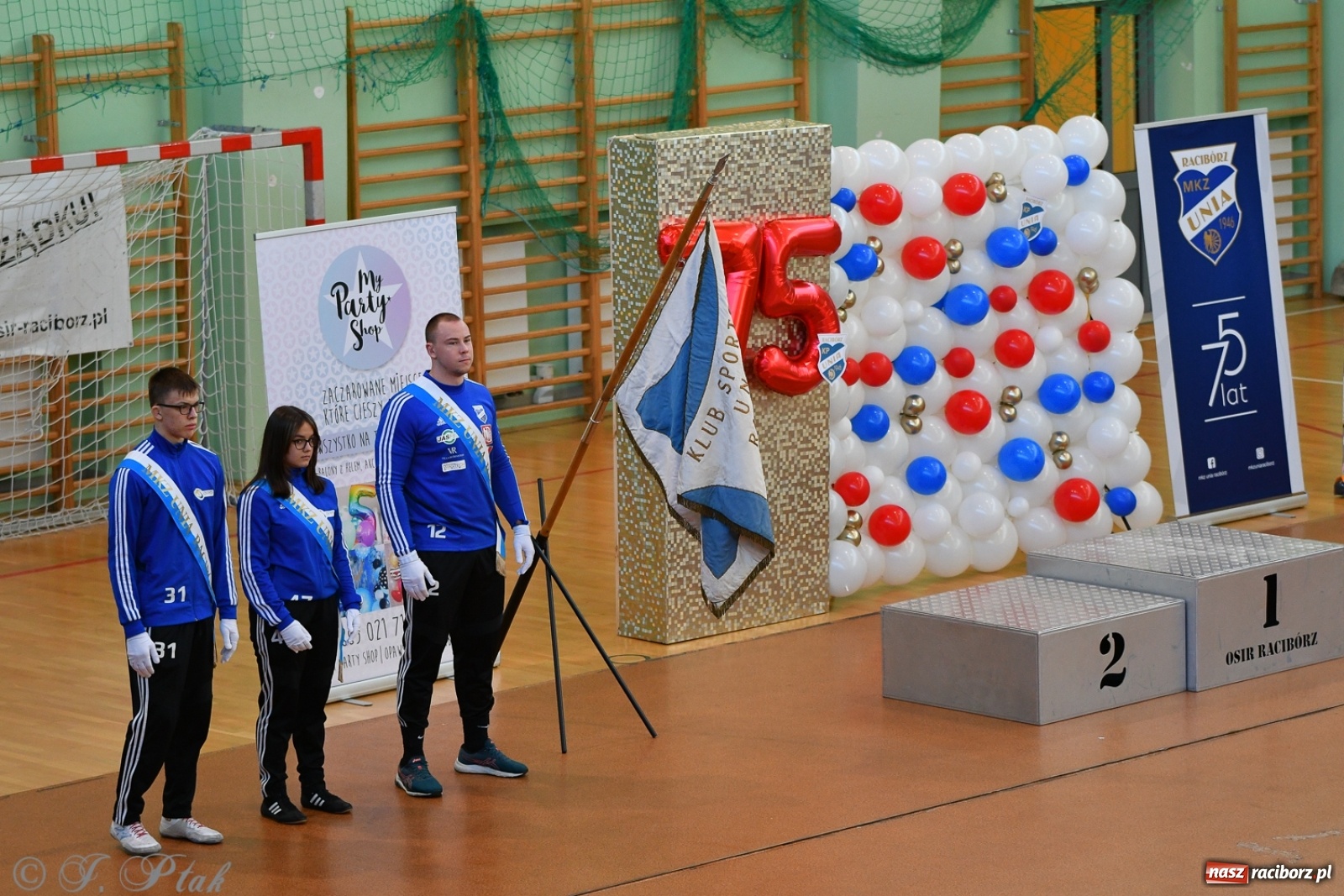 Zdjęcie w galerii na portalu naszraciborz.pl: Zapaśnicza Unia Racibórz świętuje 75-lecie klubu wiadomości z regionu
