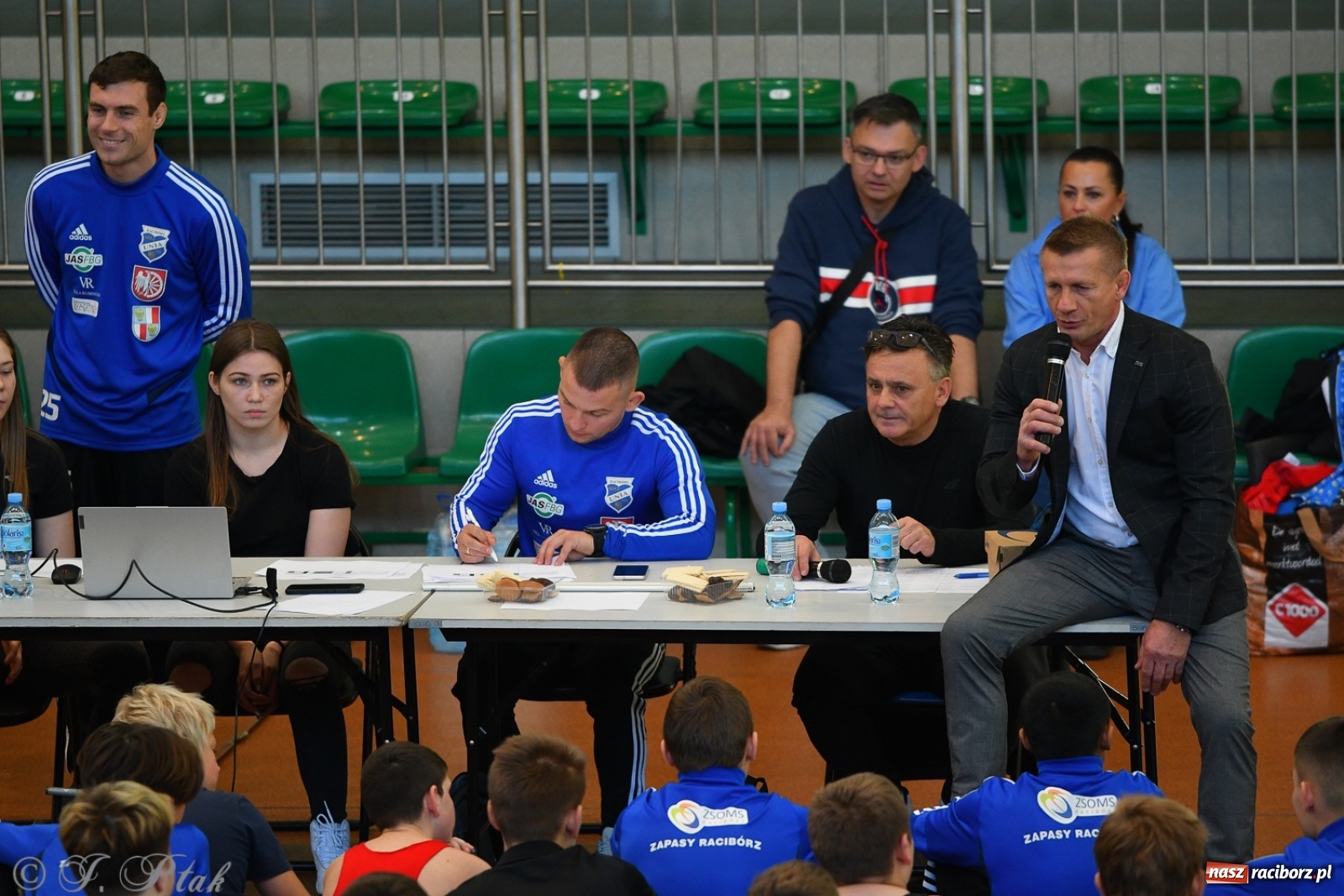 Zdjęcie w galerii na portalu naszraciborz.pl: Zapaśnicza Unia Racibórz świętuje 75-lecie klubu wiadomości z regionu