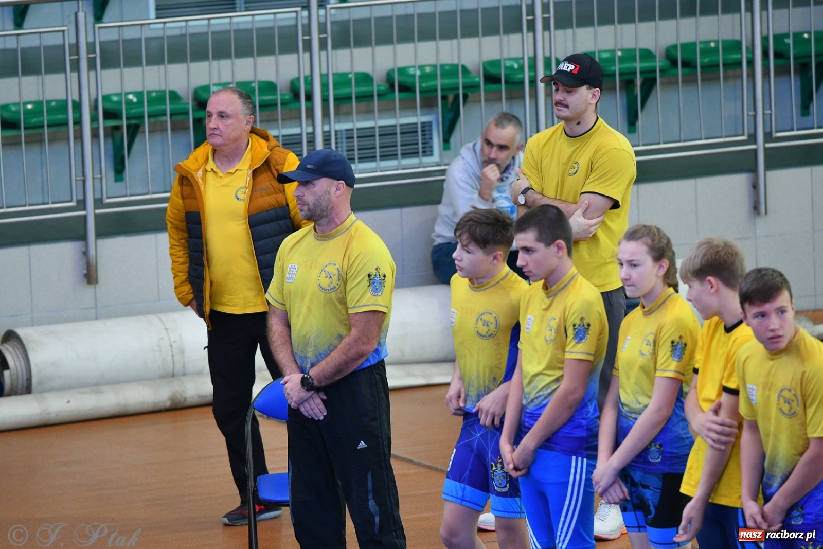 Zdjęcie w galerii na portalu naszraciborz.pl: Zapaśnicza Unia Racibórz świętuje 75-lecie klubu wiadomości z regionu