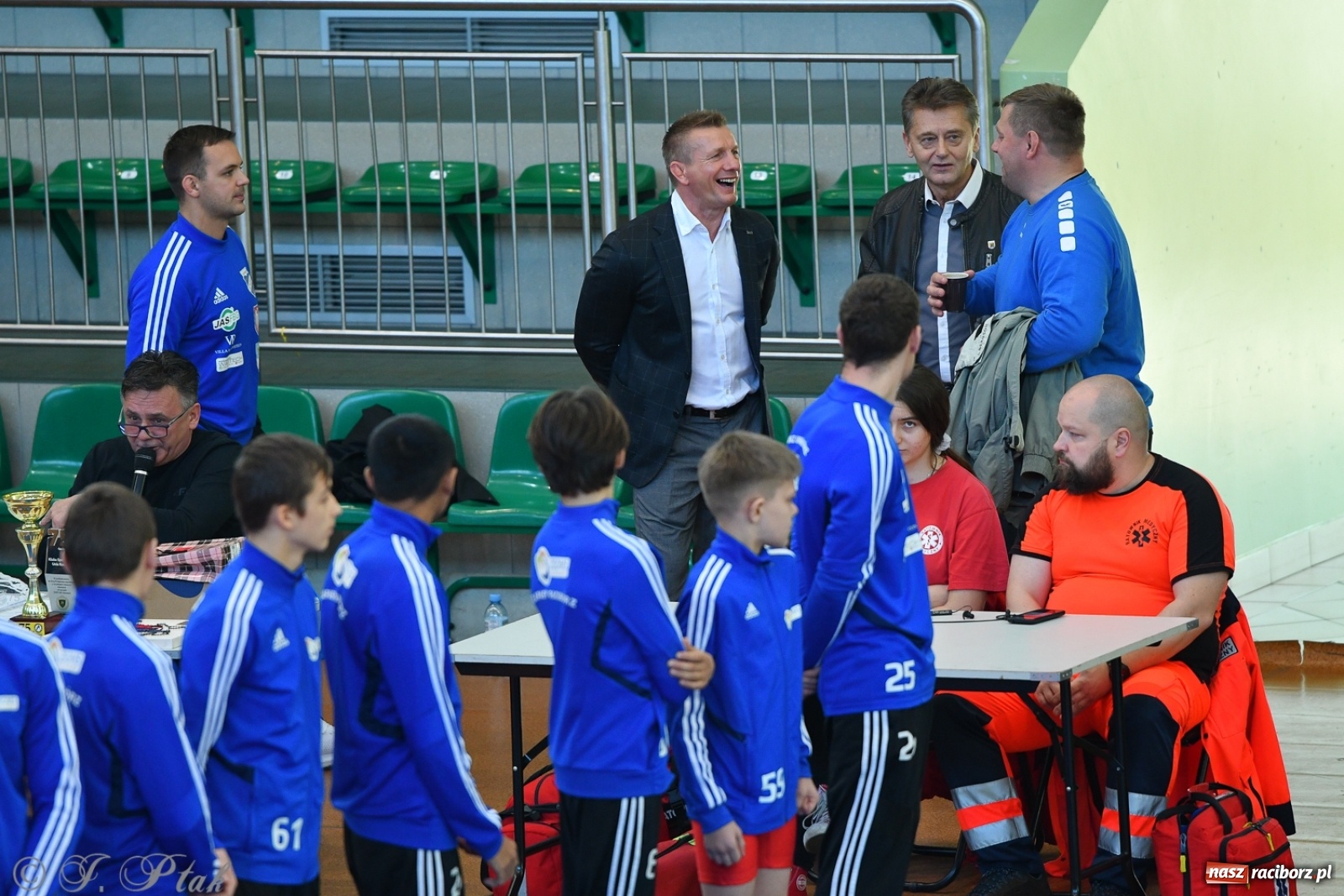 Zdjęcie w galerii na portalu naszraciborz.pl: Zapaśnicza Unia Racibórz świętuje 75-lecie klubu wiadomości z regionu