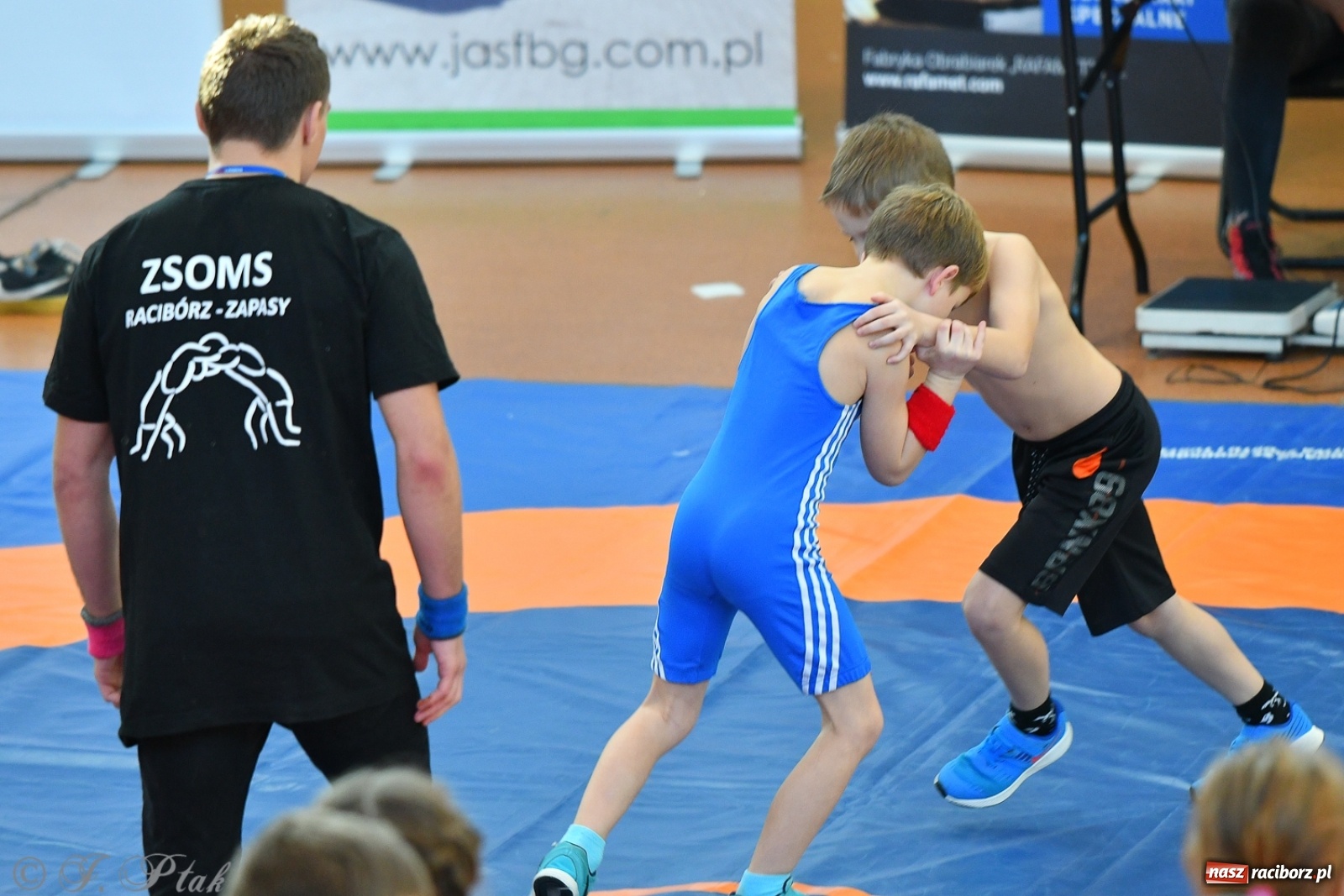 Zdjęcie w galerii na portalu naszraciborz.pl: Zapaśnicza Unia Racibórz świętuje 75-lecie klubu wiadomości z regionu