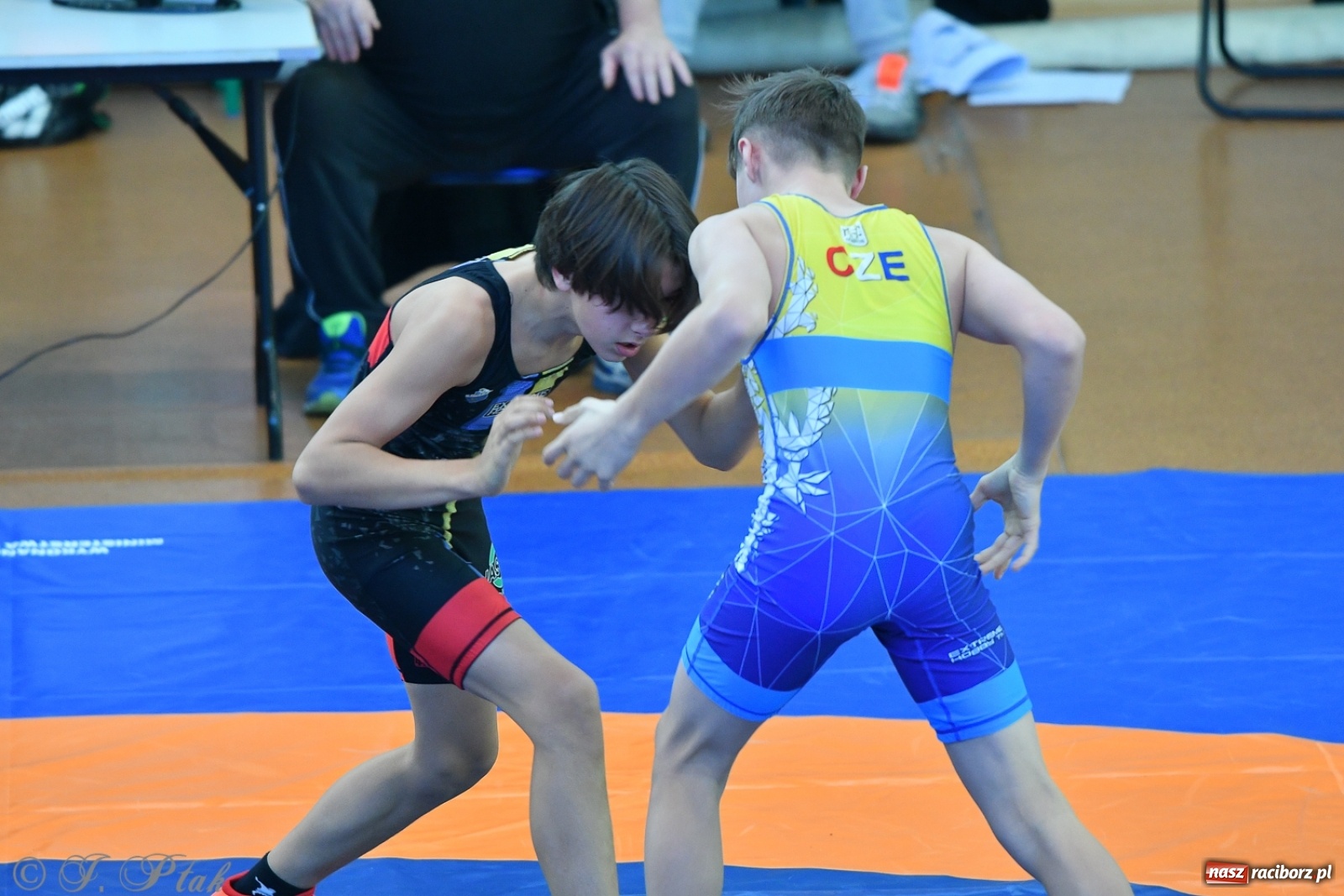 Zdjęcie w galerii na portalu naszraciborz.pl: Zapaśnicza Unia Racibórz świętuje 75-lecie klubu wiadomości z regionu