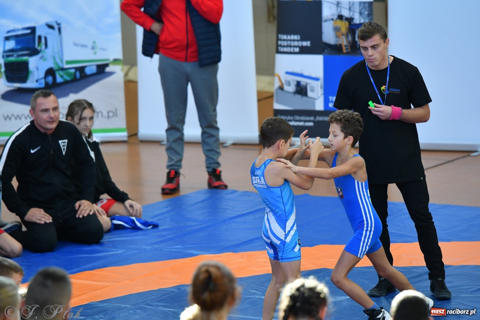 Zdjęcie w galerii na portalu naszraciborz.pl: Zapaśnicza Unia Racibórz świętuje 75-lecie klubu wiadomości z regionu