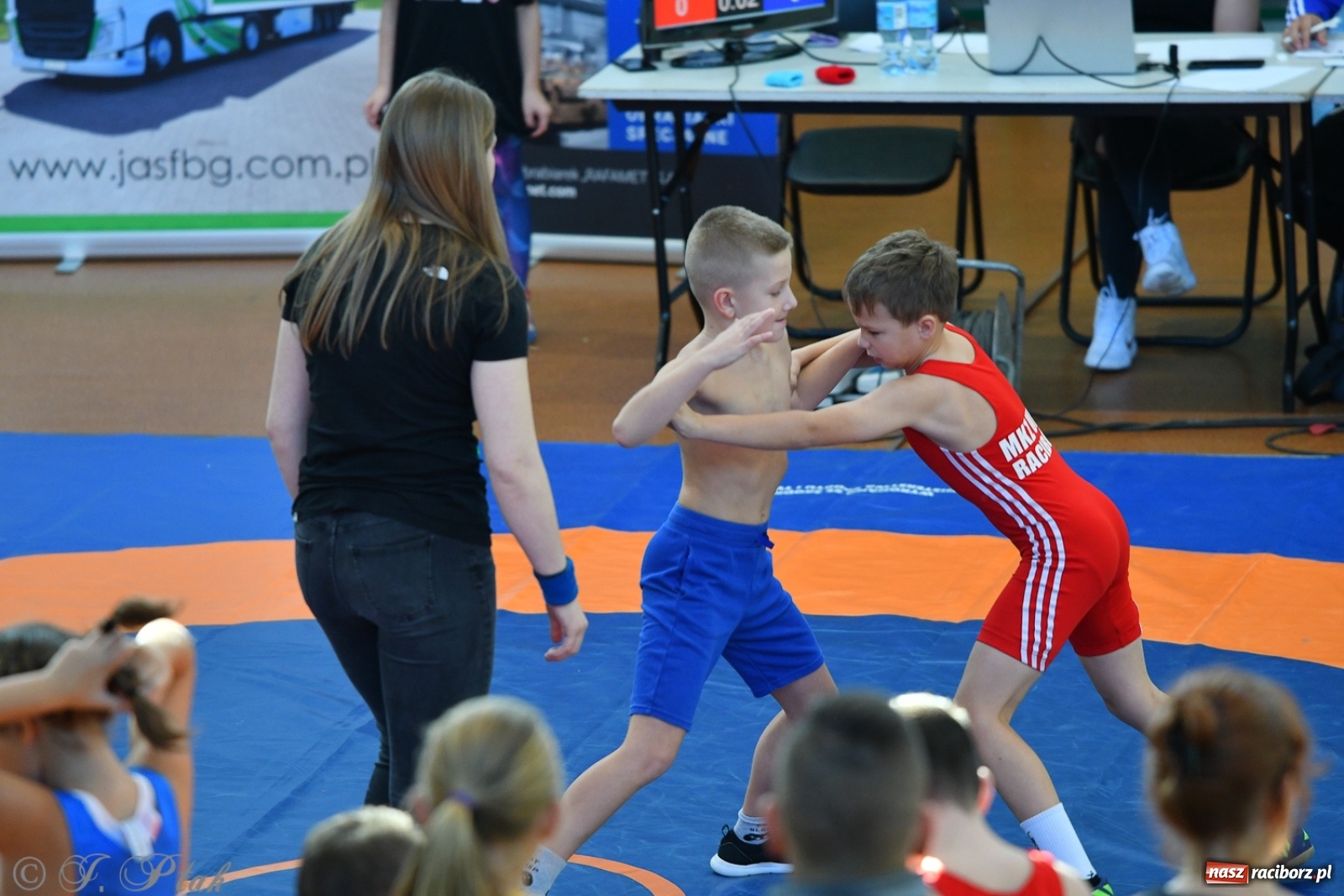 Zdjęcie w galerii na portalu naszraciborz.pl: Zapaśnicza Unia Racibórz świętuje 75-lecie klubu wiadomości z regionu