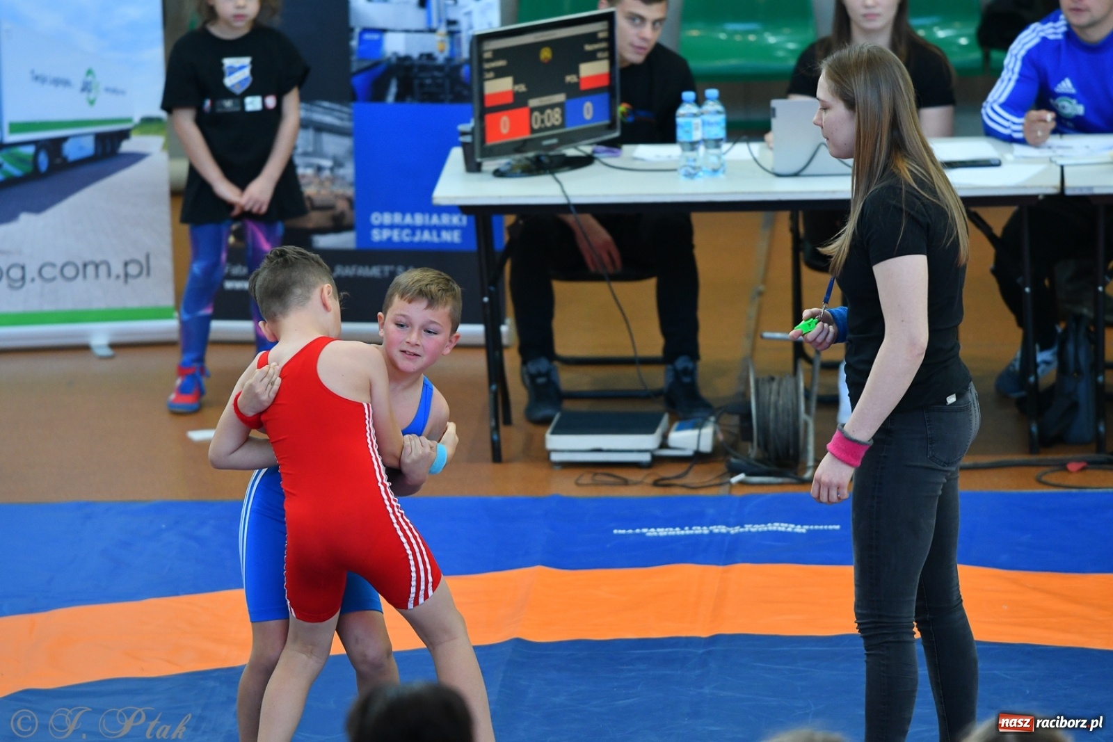 Zdjęcie w galerii na portalu naszraciborz.pl: Zapaśnicza Unia Racibórz świętuje 75-lecie klubu wiadomości z regionu