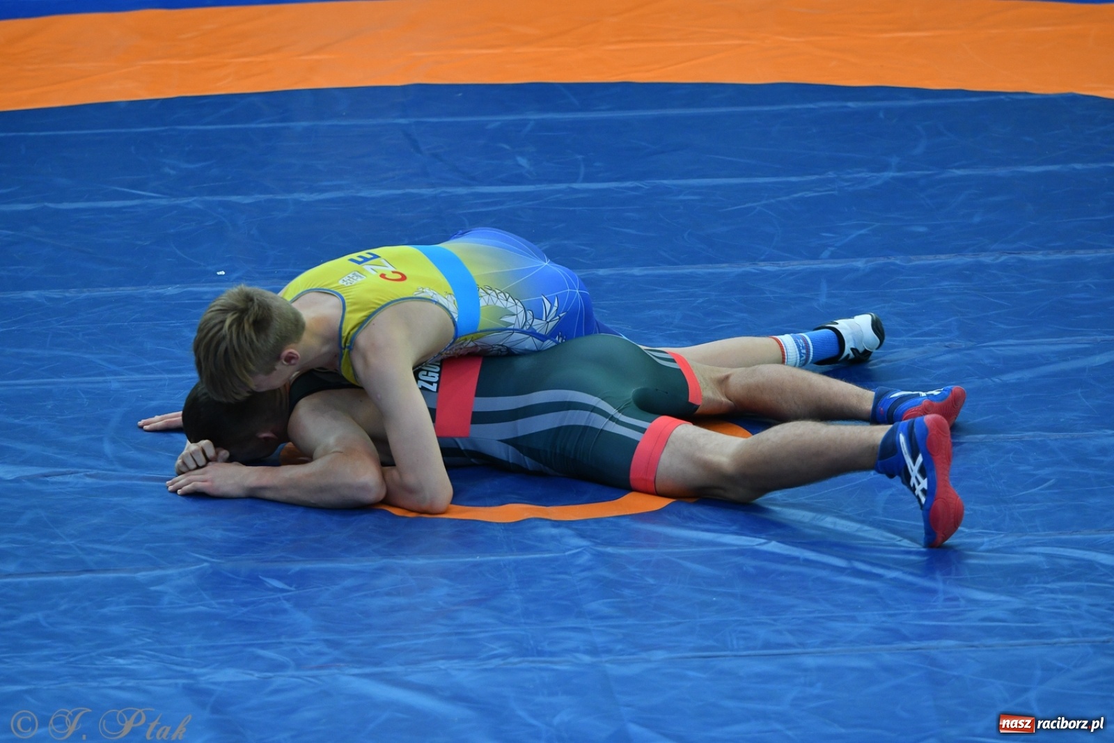 Zdjęcie w galerii na portalu naszraciborz.pl: Zapaśnicza Unia Racibórz świętuje 75-lecie klubu wiadomości z regionu