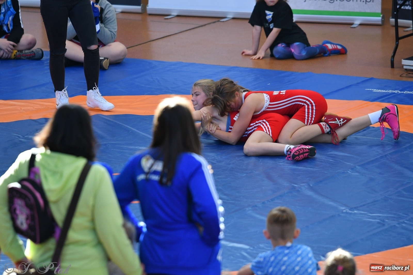 Zdjęcie w galerii na portalu naszraciborz.pl: Zapaśnicza Unia Racibórz świętuje 75-lecie klubu wiadomości z regionu