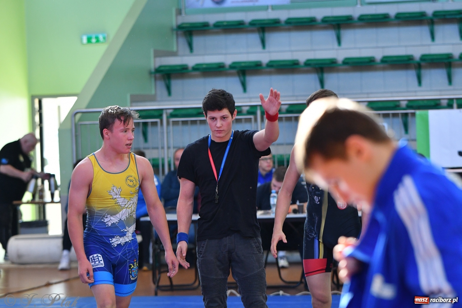 Zdjęcie w galerii na portalu naszraciborz.pl: Zapaśnicza Unia Racibórz świętuje 75-lecie klubu wiadomości z regionu