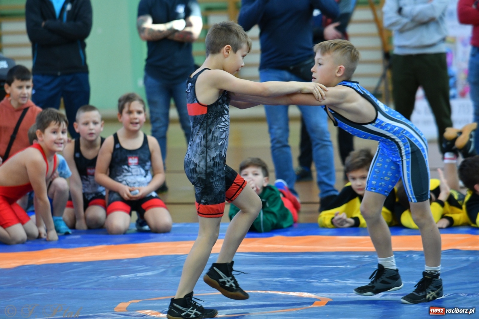 Zdjęcie w galerii na portalu naszraciborz.pl: Zapaśnicza Unia Racibórz świętuje 75-lecie klubu wiadomości z regionu