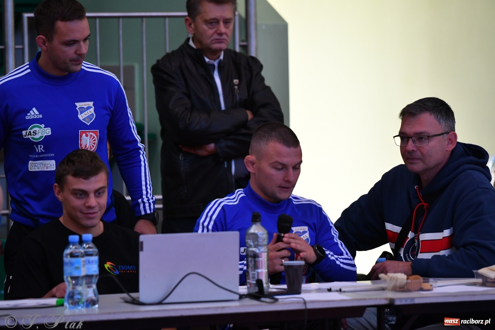 Zdjęcie w galerii na portalu naszraciborz.pl: Zapaśnicza Unia Racibórz świętuje 75-lecie klubu wiadomości z regionu