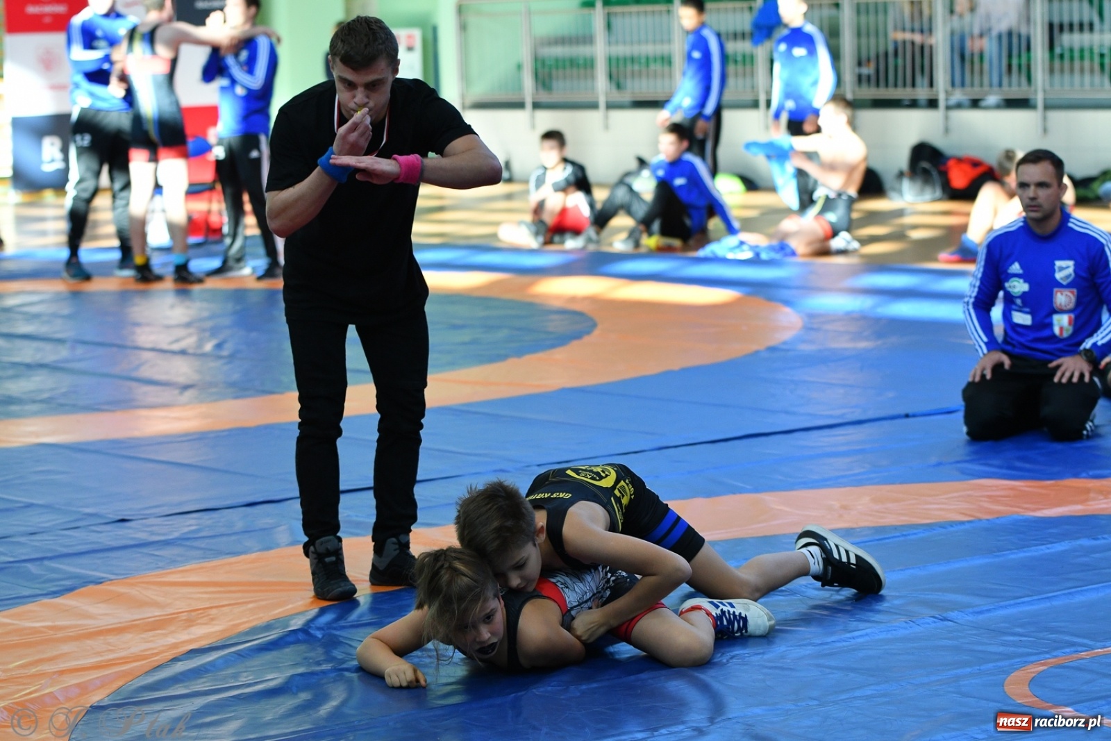 Zdjęcie w galerii na portalu naszraciborz.pl: Zapaśnicza Unia Racibórz świętuje 75-lecie klubu wiadomości z regionu