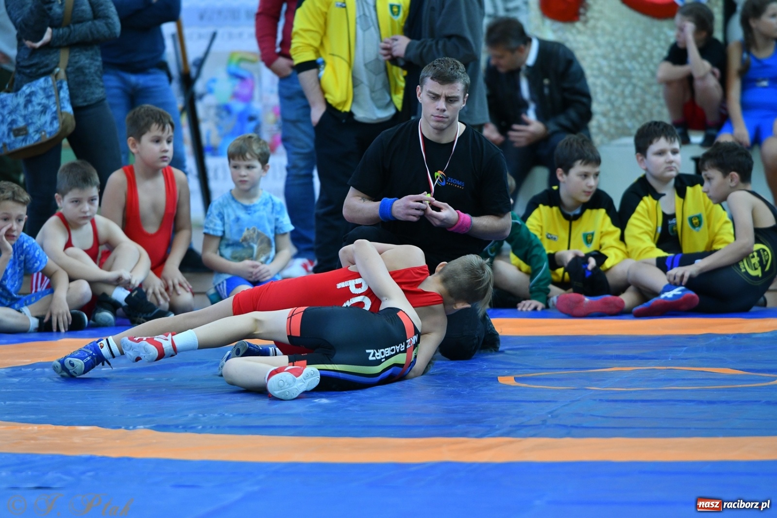 Zdjęcie w galerii na portalu naszraciborz.pl: Zapaśnicza Unia Racibórz świętuje 75-lecie klubu wiadomości z regionu