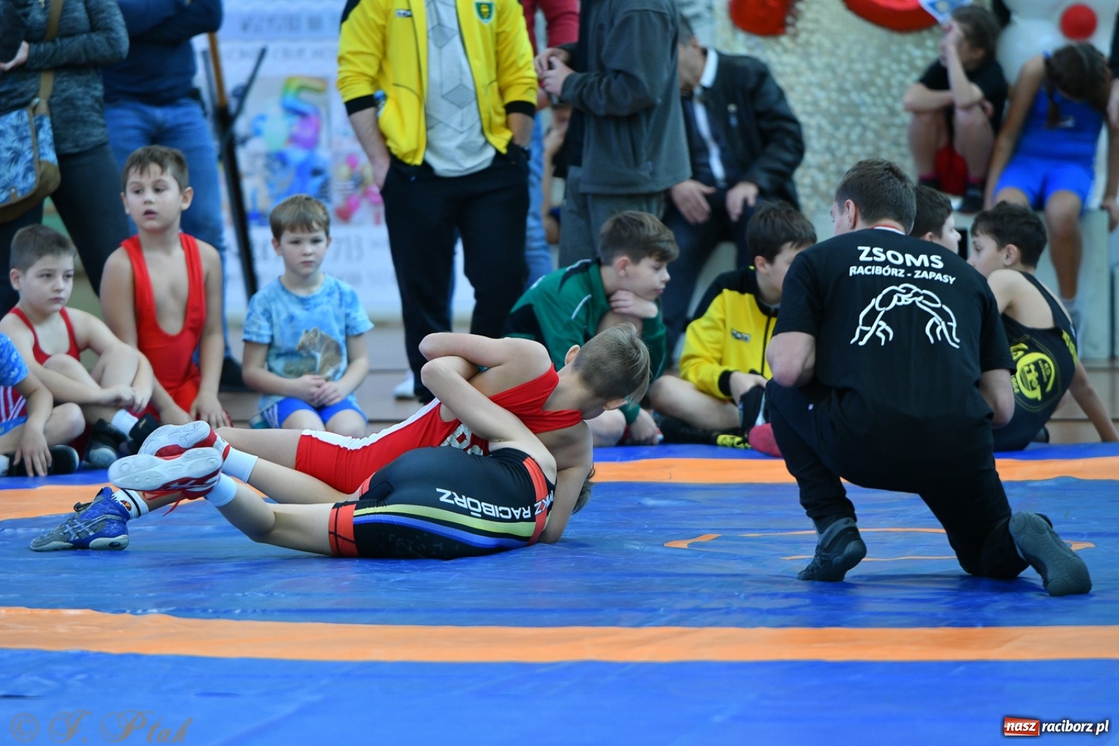 Zdjęcie w galerii na portalu naszraciborz.pl: Zapaśnicza Unia Racibórz świętuje 75-lecie klubu wiadomości z regionu