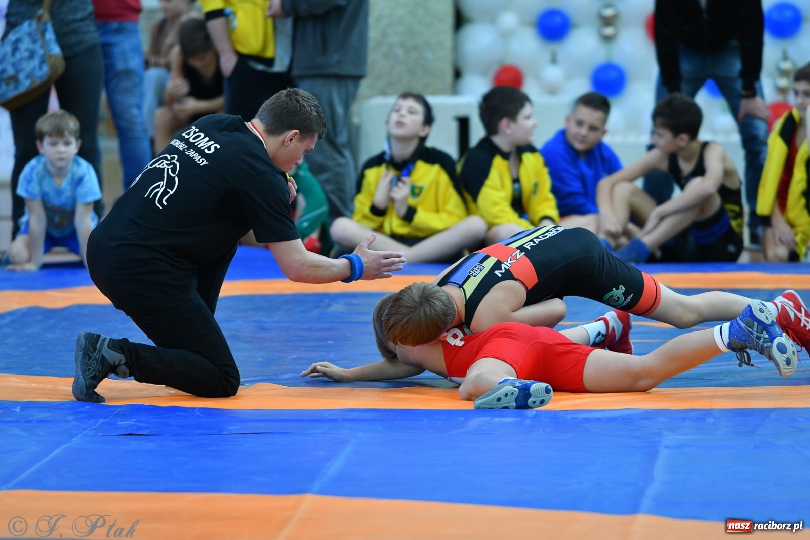 Zdjęcie w galerii na portalu naszraciborz.pl: Zapaśnicza Unia Racibórz świętuje 75-lecie klubu wiadomości z regionu
