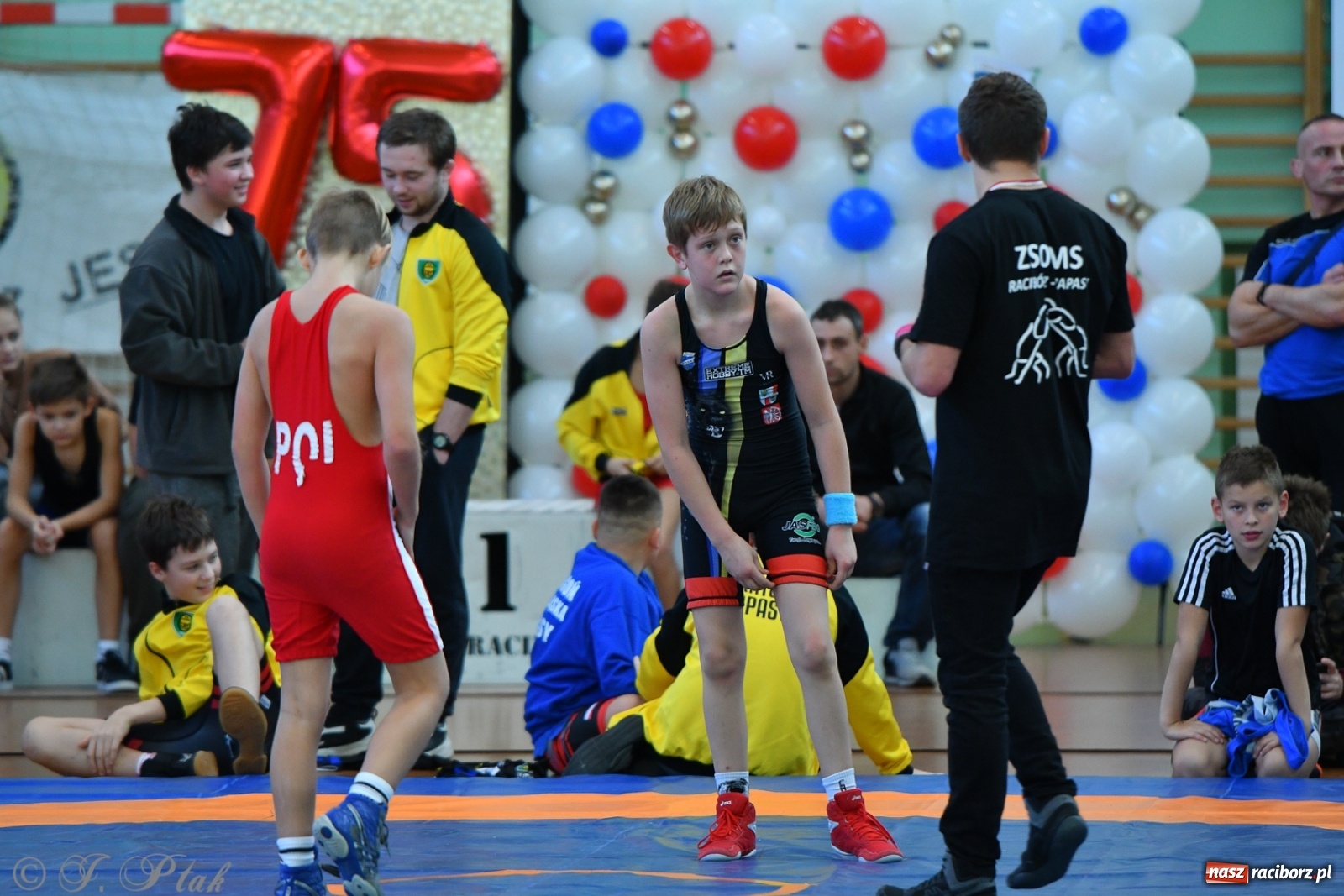 Zdjęcie w galerii na portalu naszraciborz.pl: Zapaśnicza Unia Racibórz świętuje 75-lecie klubu wiadomości z regionu