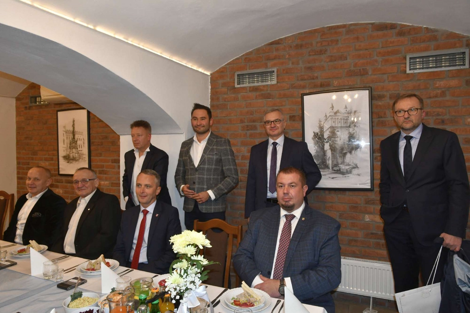 Zdjęcie w galerii na portalu naszraciborz.pl: Trzy pokolenia zapaśników, trenerów i działaczy świętowały 75-lecie Unii Racibórz wiadomości z regionu