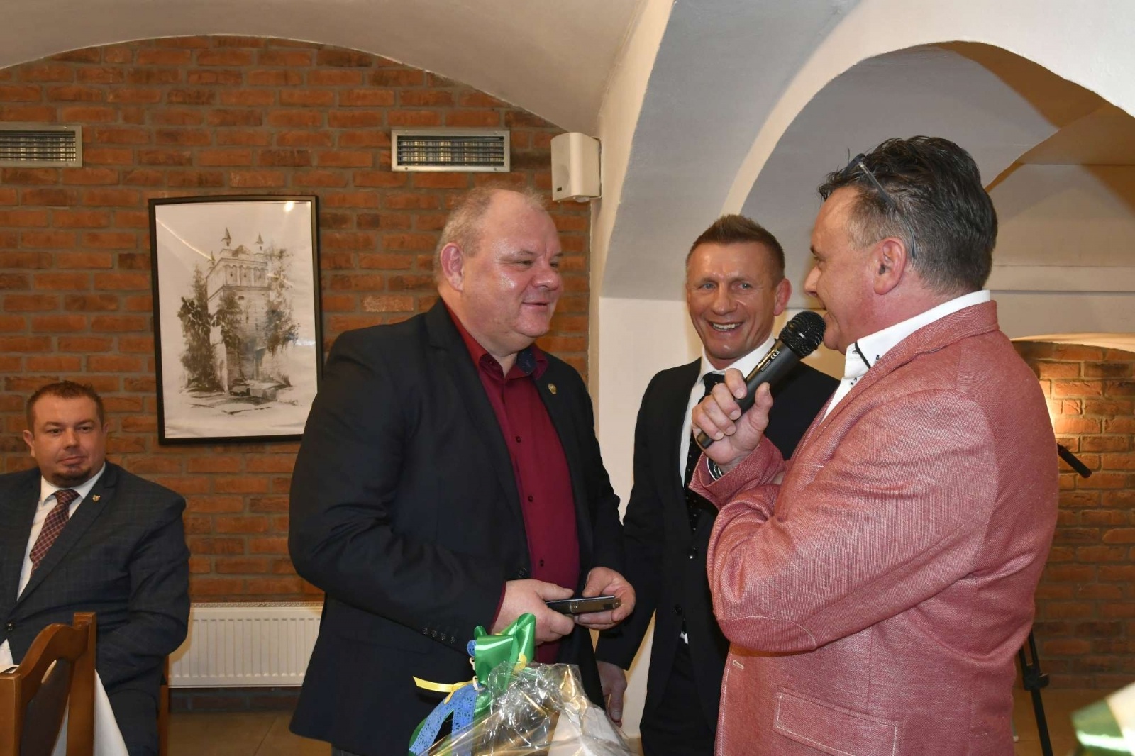 Zdjęcie w galerii na portalu naszraciborz.pl: Trzy pokolenia zapaśników, trenerów i działaczy świętowały 75-lecie Unii Racibórz wiadomości z regionu