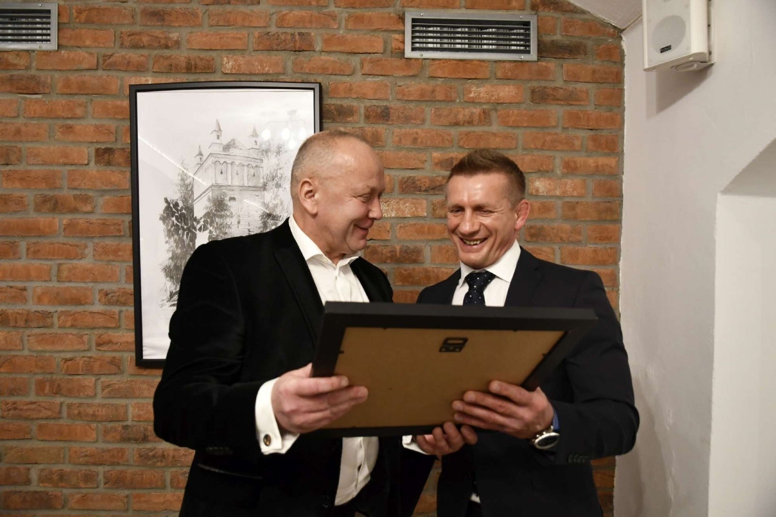 Zdjęcie w galerii na portalu naszraciborz.pl: Trzy pokolenia zapaśników, trenerów i działaczy świętowały 75-lecie Unii Racibórz wiadomości z regionu