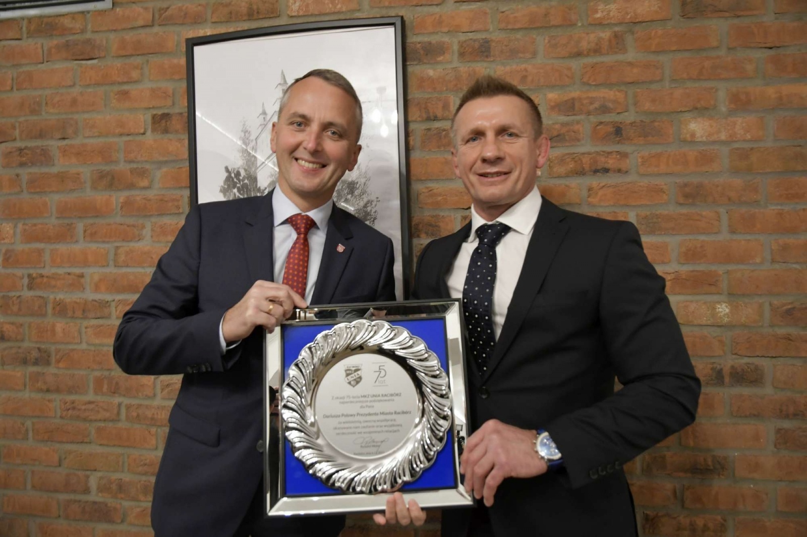 Zdjęcie w galerii na portalu naszraciborz.pl: Trzy pokolenia zapaśników, trenerów i działaczy świętowały 75-lecie Unii Racibórz wiadomości z regionu