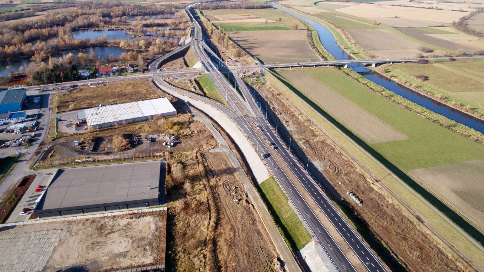Zdjęcie w galerii na portalu naszraciborz.pl: Raport z budowy wschodniej obwodnicy Raciborza [WIDEO 06.11.2021] wiadomości z regionu