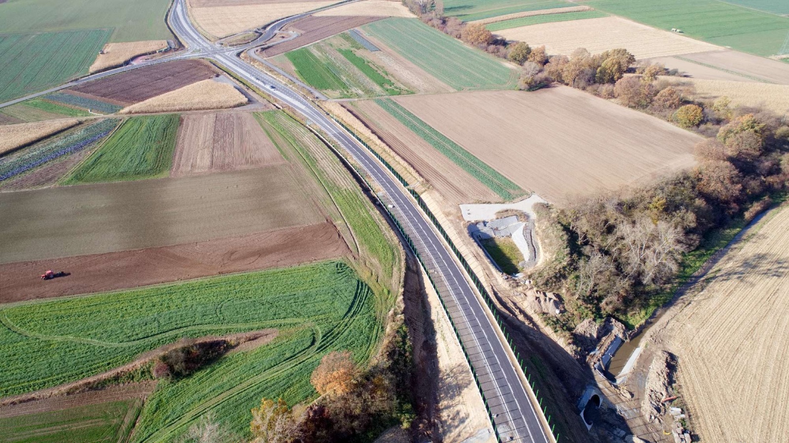 Zdjęcie w galerii na portalu naszraciborz.pl: Raport z budowy wschodniej obwodnicy Raciborza [WIDEO 06.11.2021] wiadomości z regionu