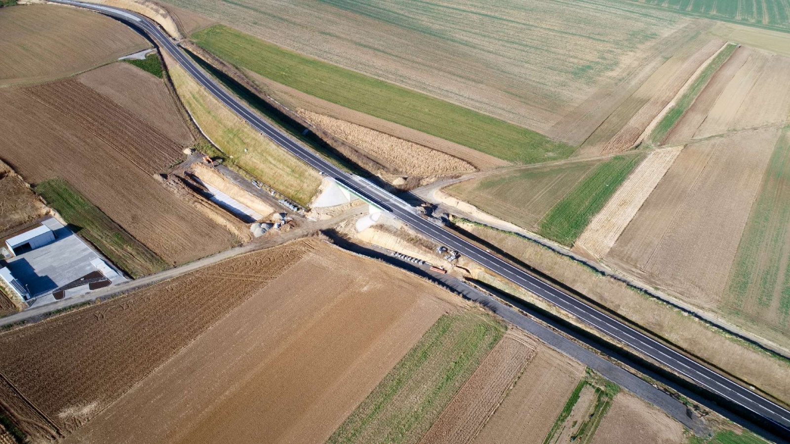 Zdjęcie w galerii na portalu naszraciborz.pl: Raport z budowy wschodniej obwodnicy Raciborza [WIDEO 06.11.2021] wiadomości z regionu