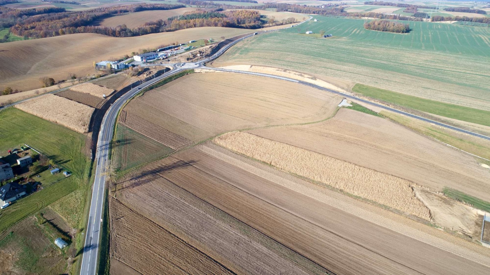 Zdjęcie w galerii na portalu naszraciborz.pl: Raport z budowy wschodniej obwodnicy Raciborza [WIDEO 06.11.2021] wiadomości z regionu