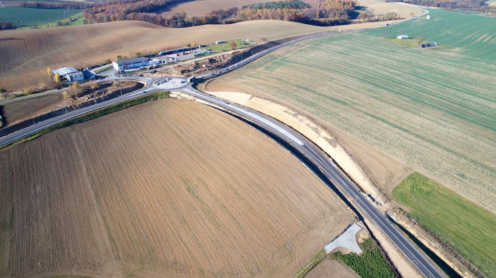 Zdjęcie w galerii na portalu naszraciborz.pl: Raport z budowy wschodniej obwodnicy Raciborza [WIDEO 06.11.2021] wiadomości z regionu