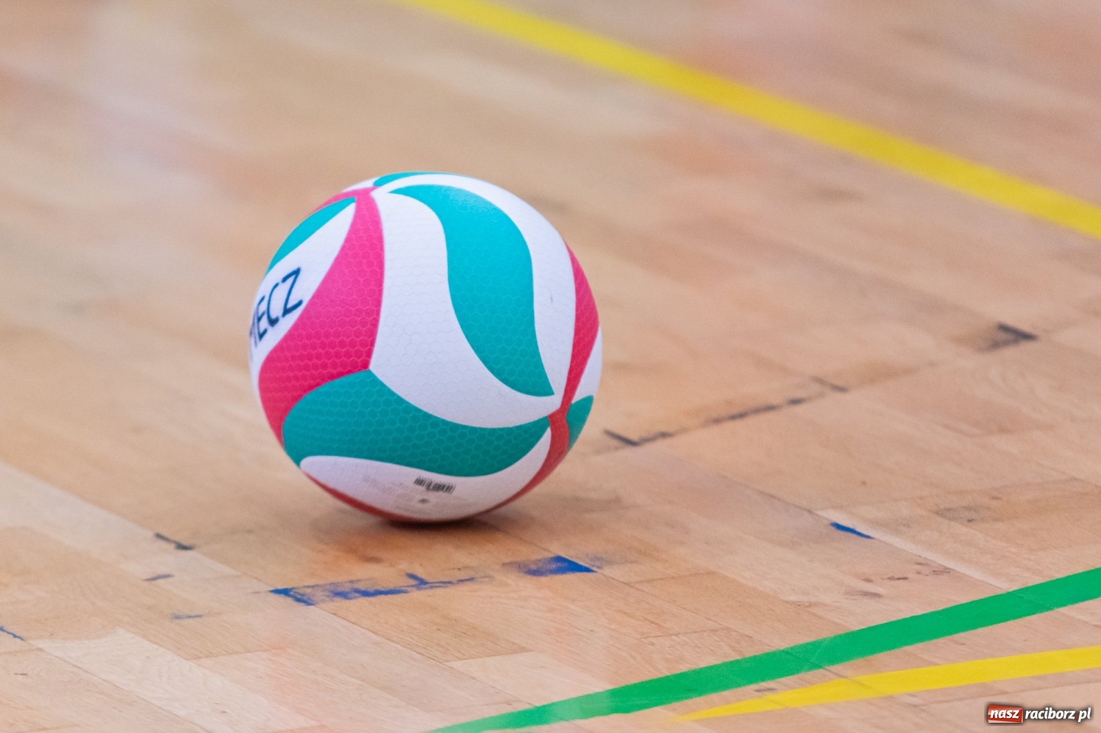 Zdjęcie w galerii na portalu naszraciborz.pl: RLPS. Faworyci z wygranymi [FOTO i WIDEO] wiadomości z regionu