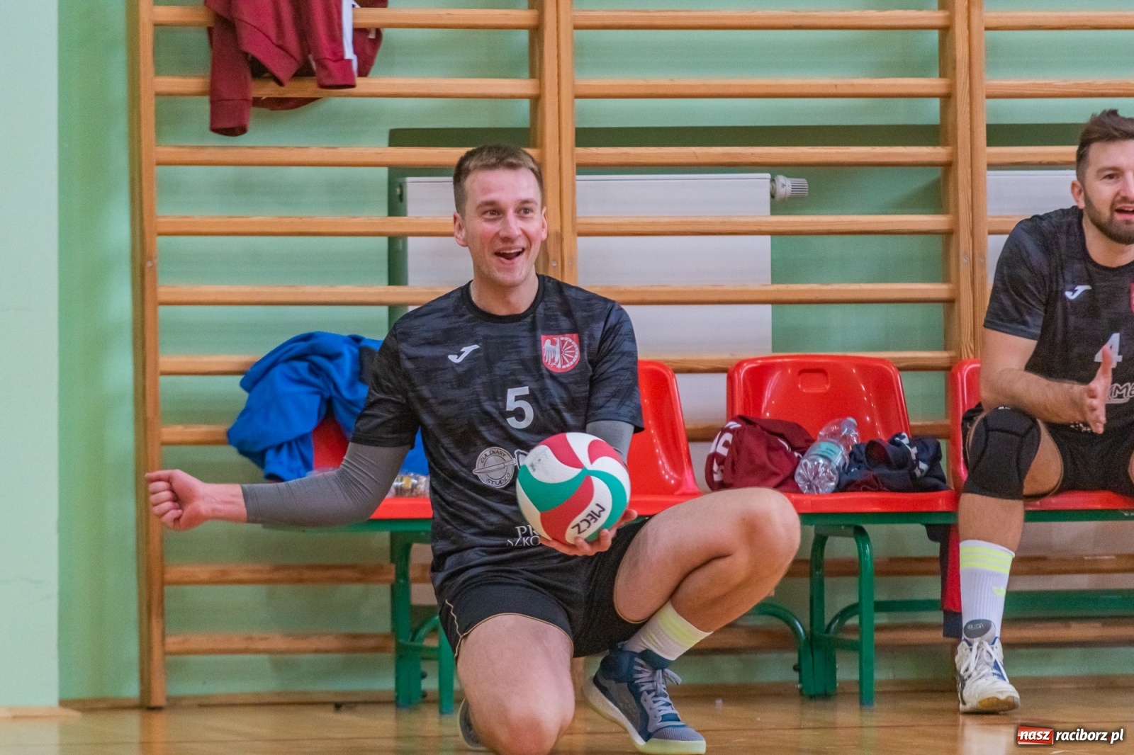 Zdjęcie w galerii na portalu naszraciborz.pl: RLPS. Faworyci z wygranymi [FOTO i WIDEO] wiadomości z regionu