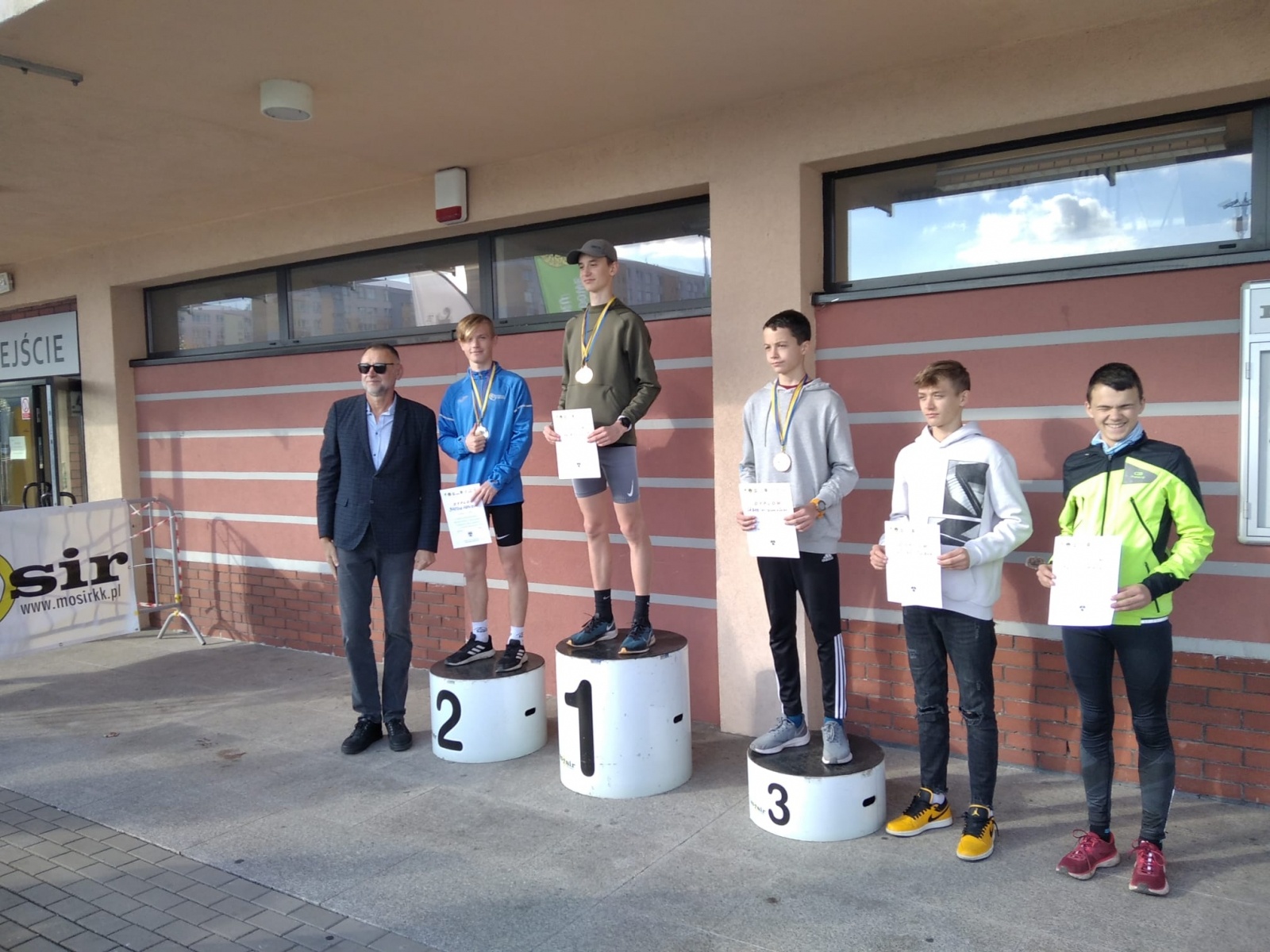 Zdjęcie w galerii na portalu naszraciborz.pl: Raciborzanie z ZSOMS na przełajach w K.-Koźlu wiadomości z regionu