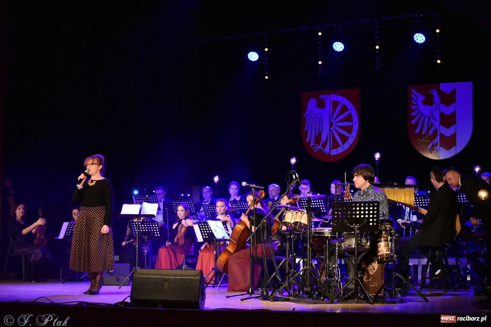 Zdjęcie w galerii na portalu naszraciborz.pl: Marcin Wyrostek TRIO & Raciborska Orkiestra Plania wiadomości z regionu