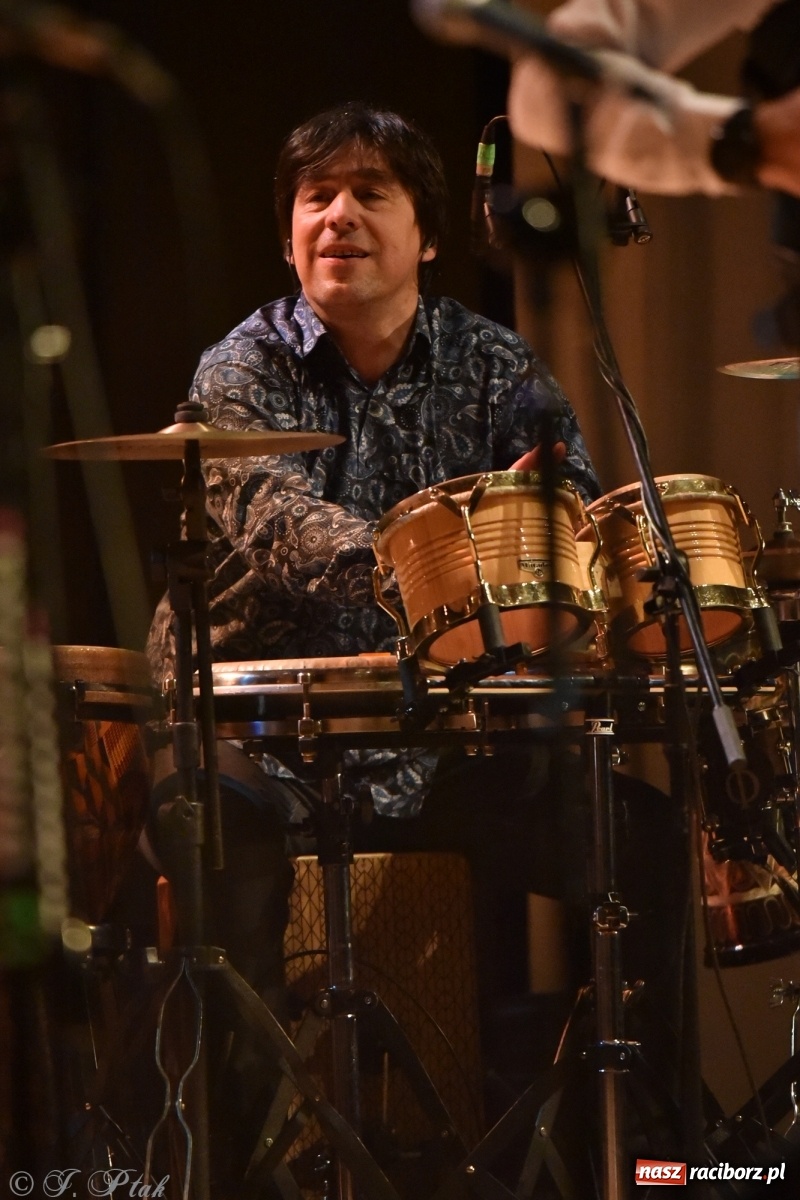 Zdjęcie w galerii na portalu naszraciborz.pl: Marcin Wyrostek TRIO & Raciborska Orkiestra Plania wiadomości z regionu