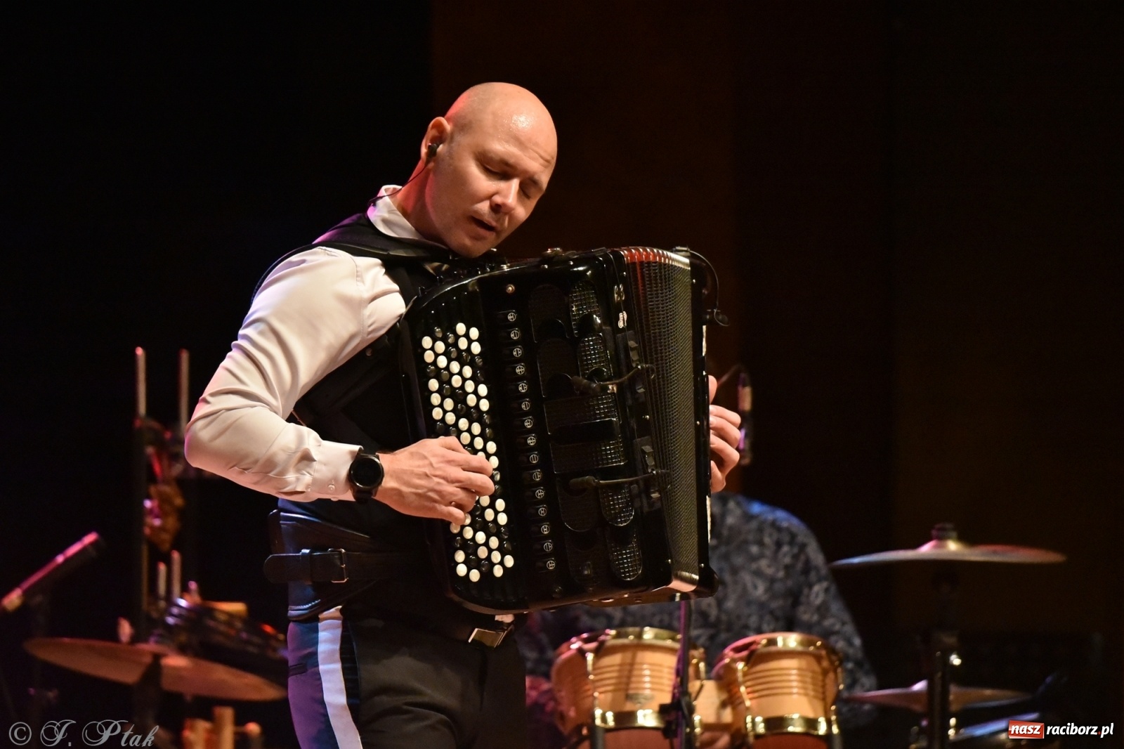 Zdjęcie w galerii na portalu naszraciborz.pl: Marcin Wyrostek TRIO & Raciborska Orkiestra Plania wiadomości z regionu