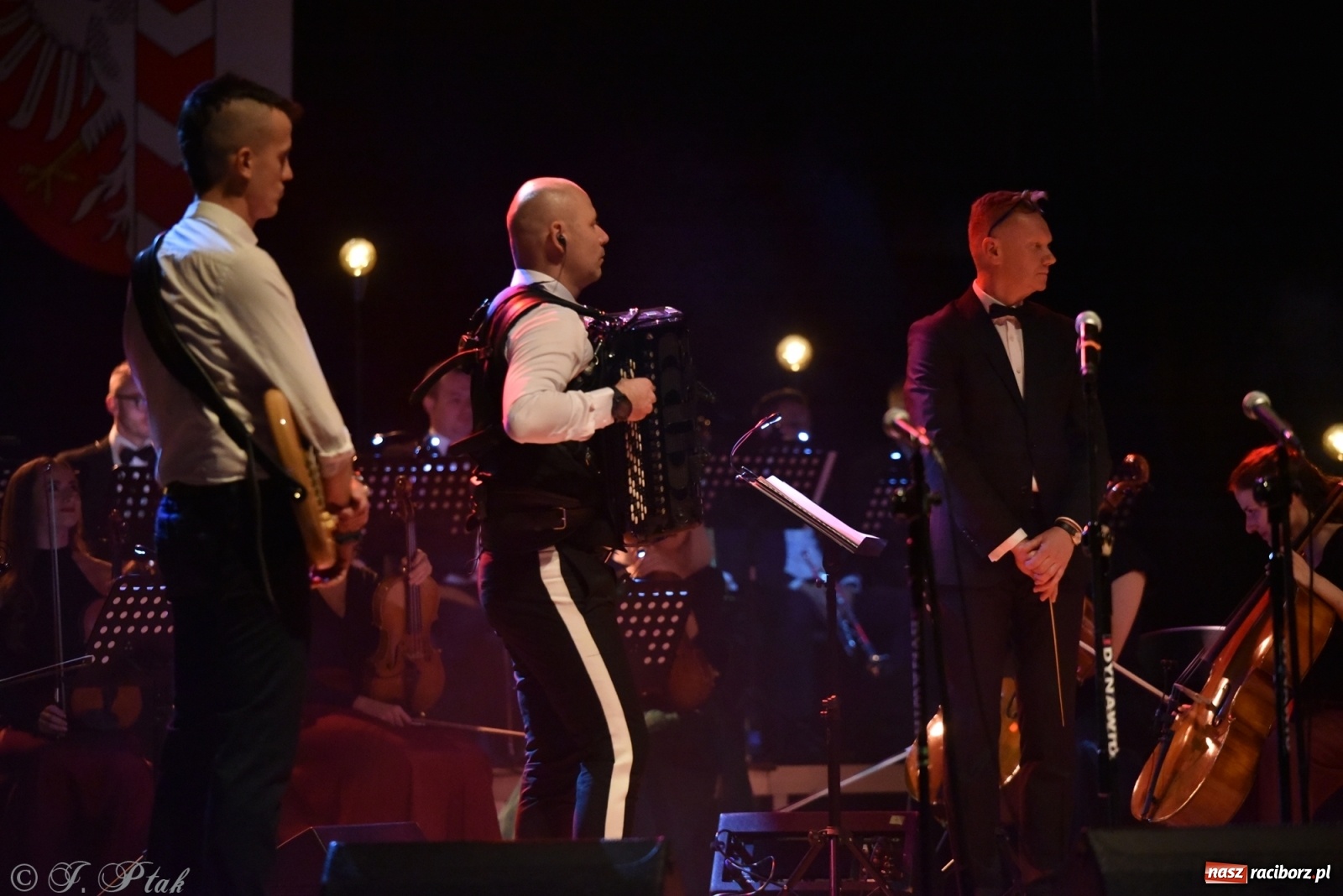 Zdjęcie w galerii na portalu naszraciborz.pl: Marcin Wyrostek TRIO & Raciborska Orkiestra Plania wiadomości z regionu