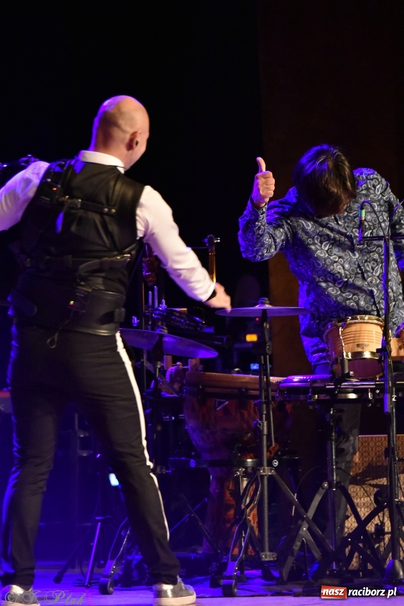 Zdjęcie w galerii na portalu naszraciborz.pl: Marcin Wyrostek TRIO & Raciborska Orkiestra Plania wiadomości z regionu