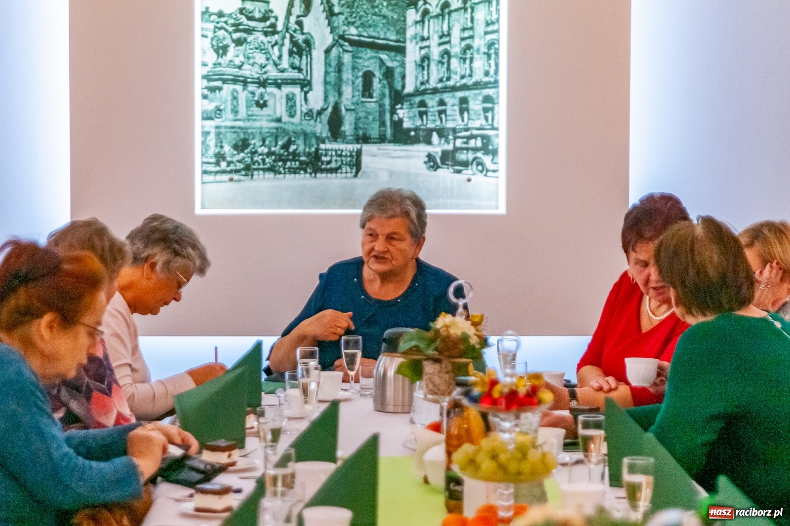 Zdjęcie w galerii na portalu naszraciborz.pl: Starzenie się nie jest złem. Dzień Seniora w Raciborzu [FOTO i WIDEO] wiadomości z regionu