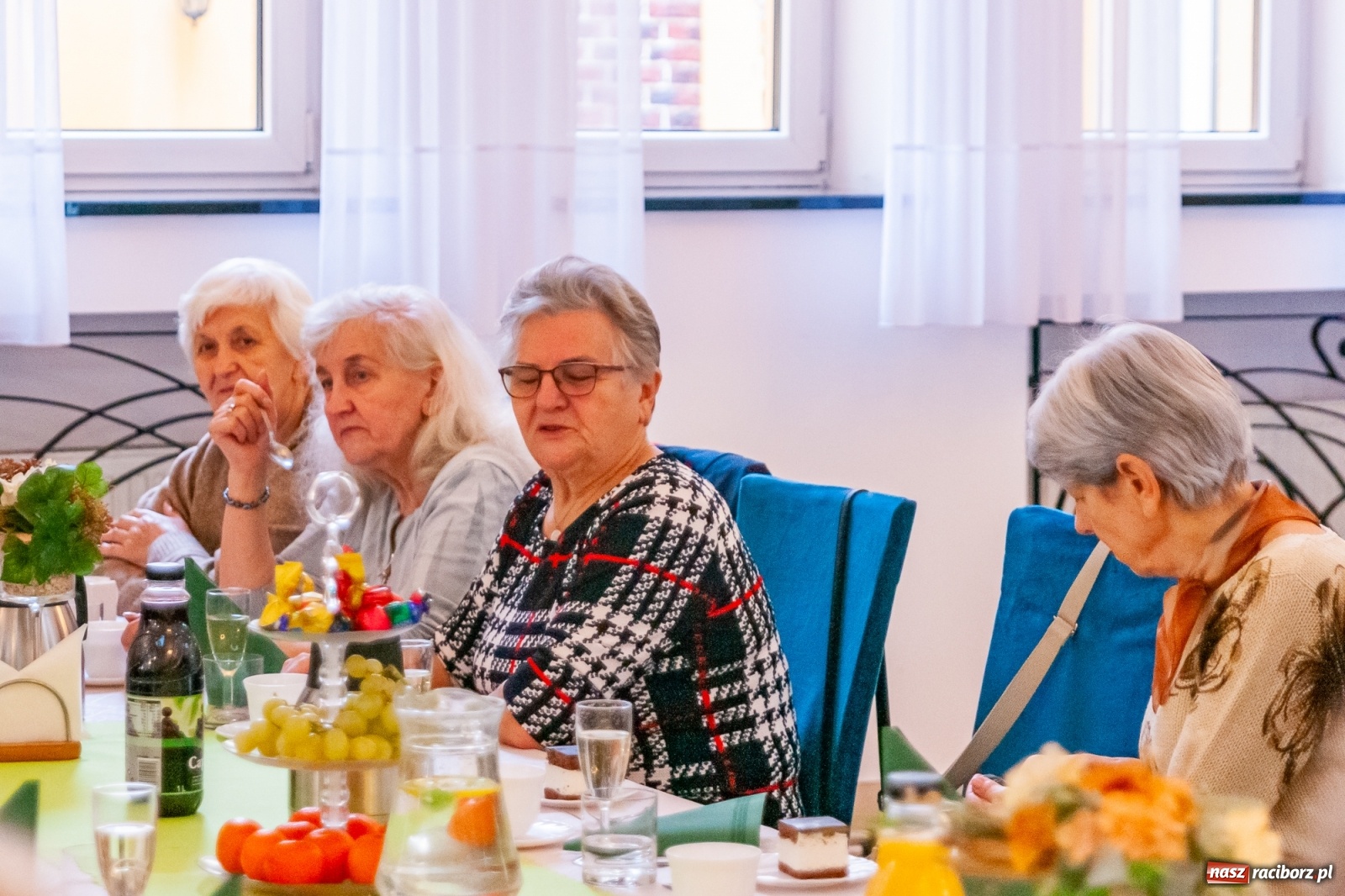 Zdjęcie w galerii na portalu naszraciborz.pl: Starzenie się nie jest złem. Dzień Seniora w Raciborzu [FOTO i WIDEO] wiadomości z regionu