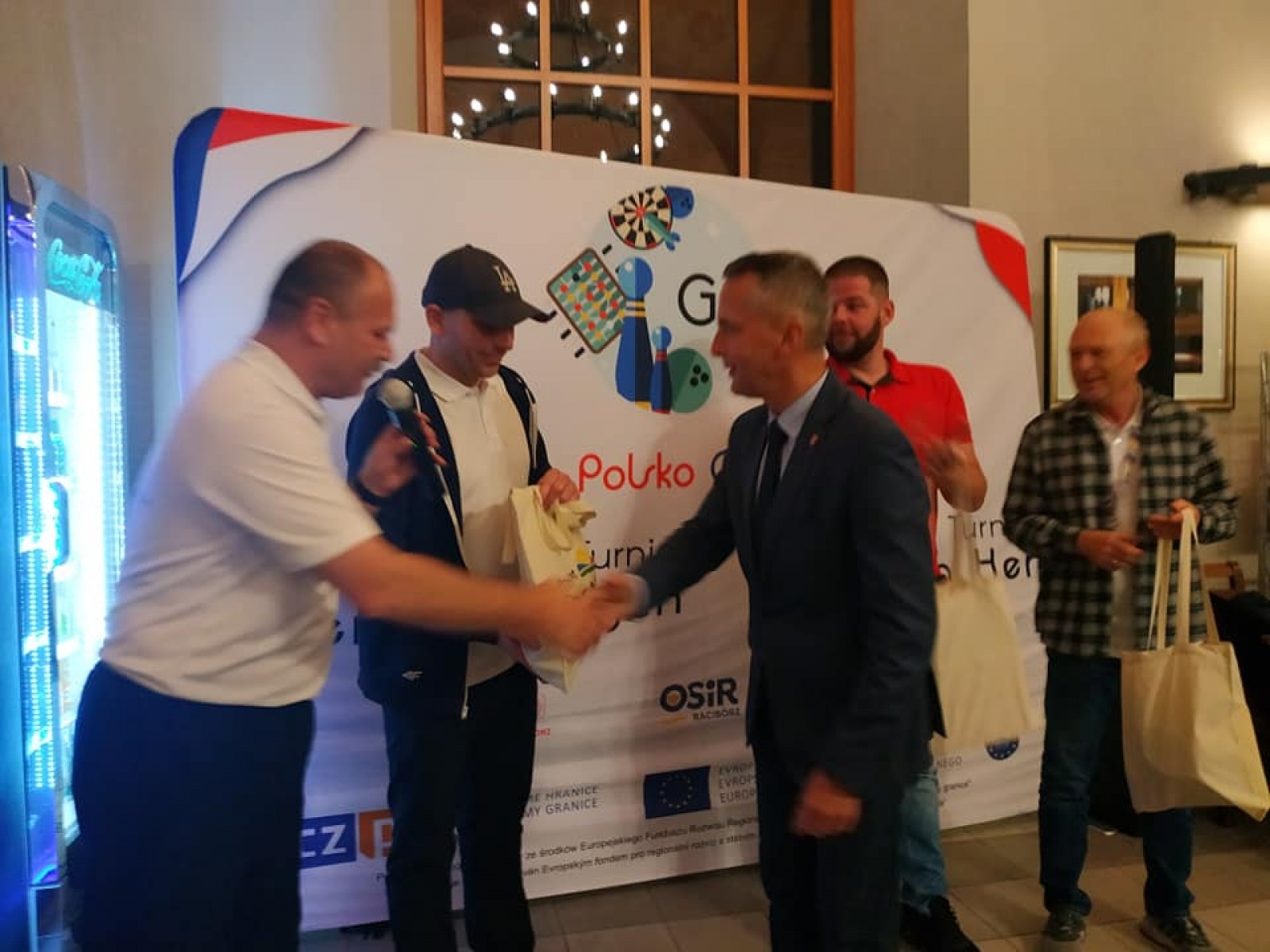 Zdjęcie w galerii na portalu naszraciborz.pl: Turniejowa niedziela na kręgielni OSiR [FOTO] wiadomości z regionu