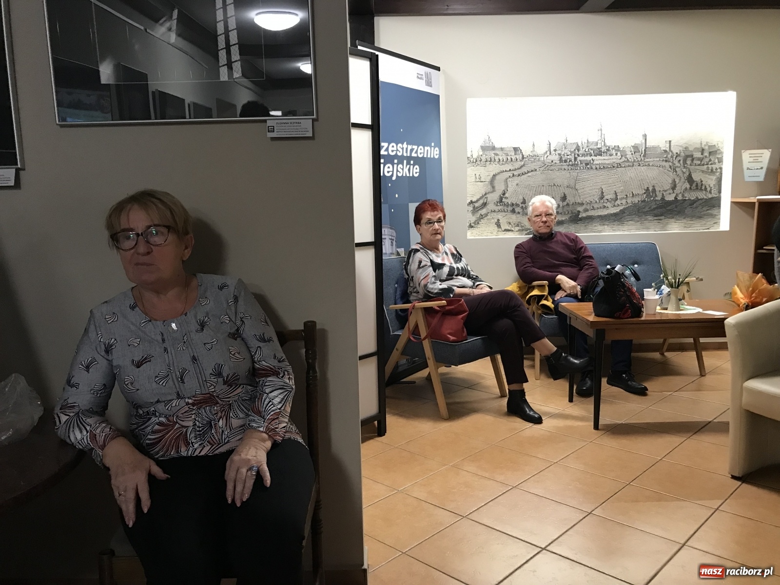 Zdjęcie w galerii na portalu naszraciborz.pl: Od gimnazjum do muzeum. Prelekcja Pawła Newerli w TMZR wiadomości z regionu