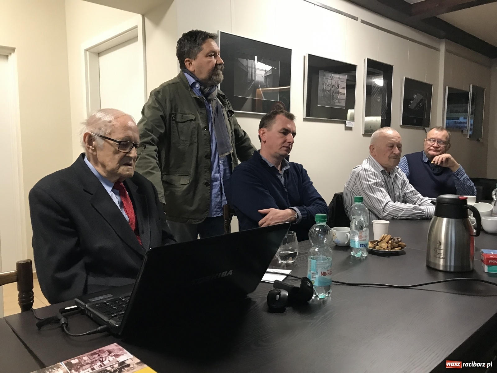 Zdjęcie w galerii na portalu naszraciborz.pl: Od gimnazjum do muzeum. Prelekcja Pawła Newerli w TMZR wiadomości z regionu