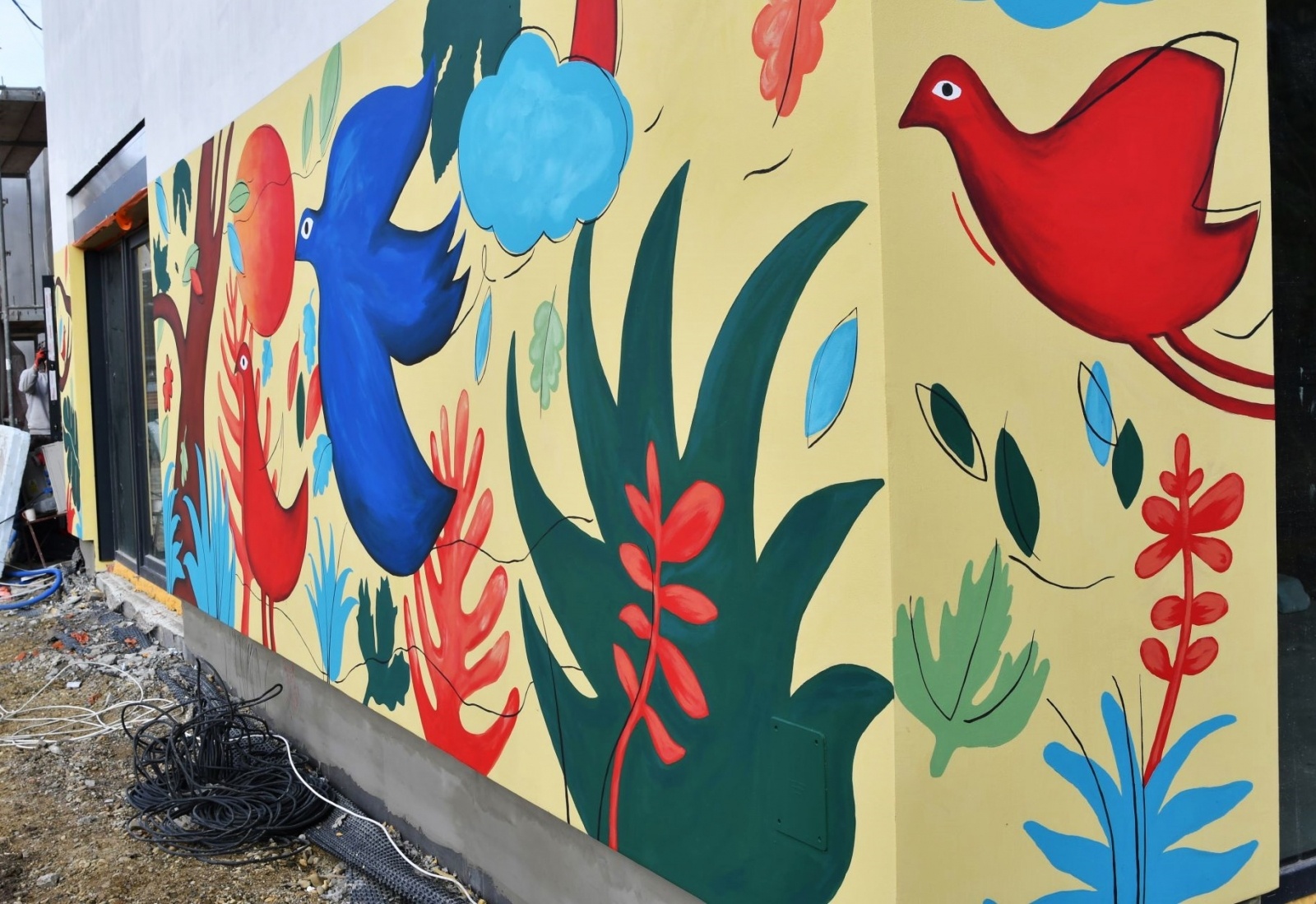 Zdjęcie w galerii na portalu naszraciborz.pl: Żłobek na Bielskiej z kolorowym muralem wiadomości z regionu