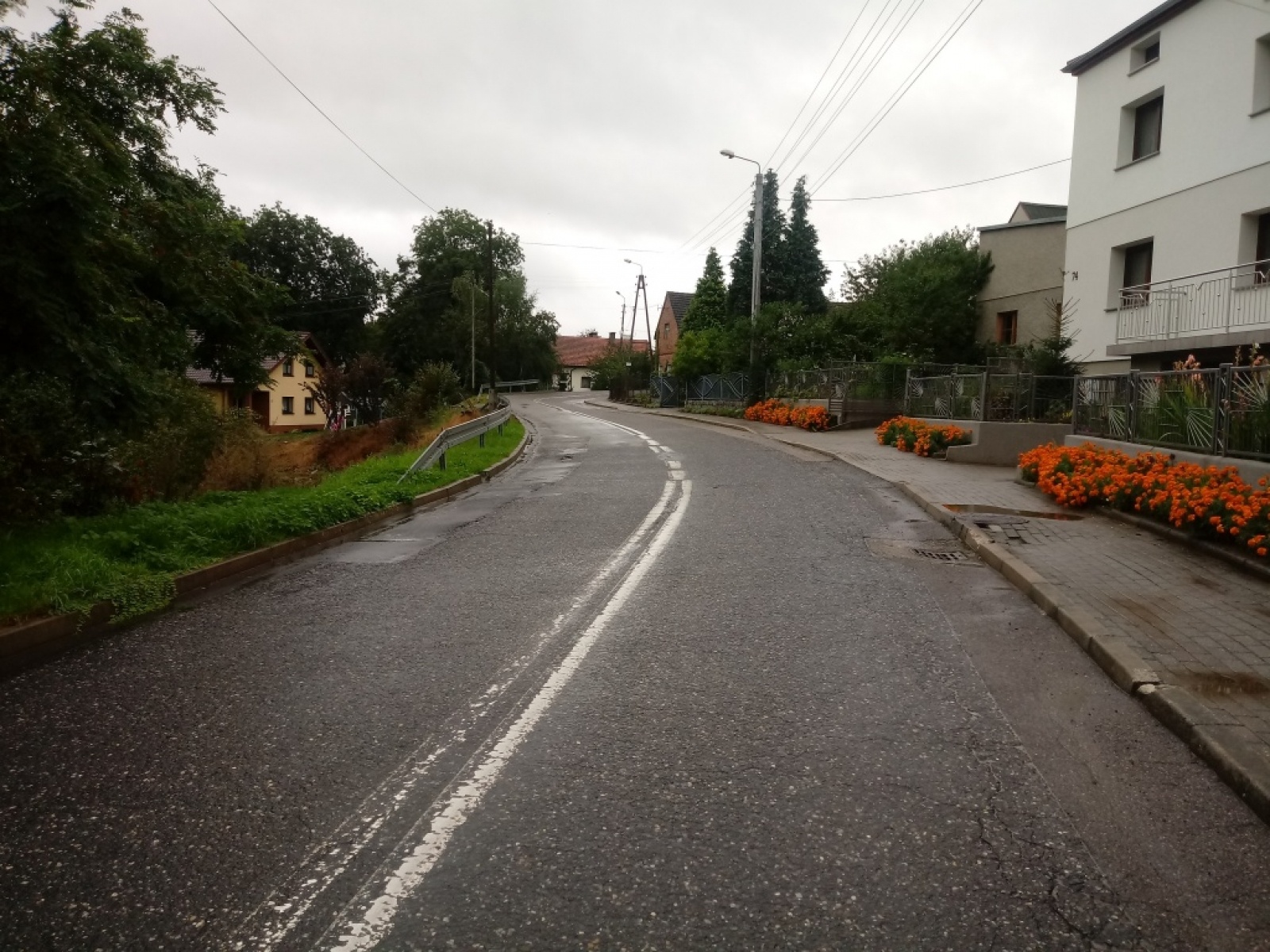 Zdjęcie w galerii na portalu naszraciborz.pl: Startują remonty dróg powiatowych uszkodzonych w czasie tegorocznych nawałnic wiadomości z regionu