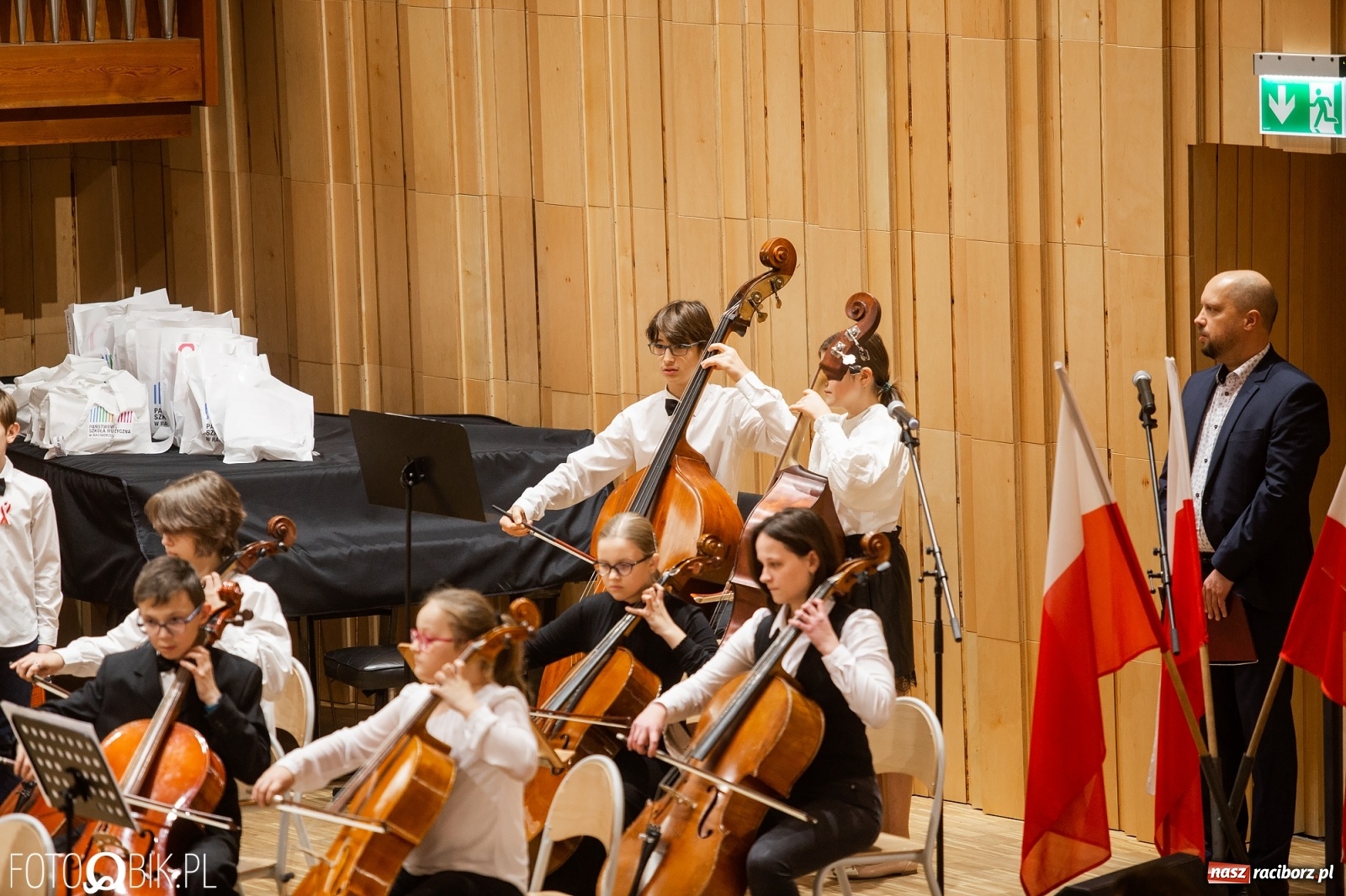 Zdjęcie w galerii na portalu naszraciborz.pl: Koncert muzyki polskiej w PSM na Święto Niepodległości wiadomości z regionu