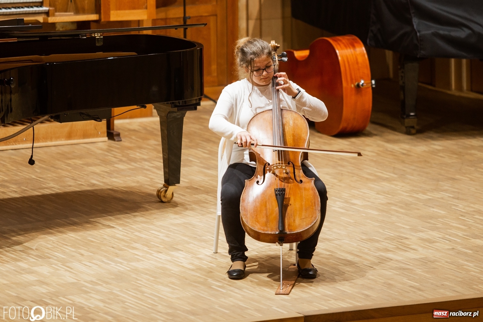 Zdjęcie w galerii na portalu naszraciborz.pl: Koncert muzyki polskiej w PSM na Święto Niepodległości wiadomości z regionu
