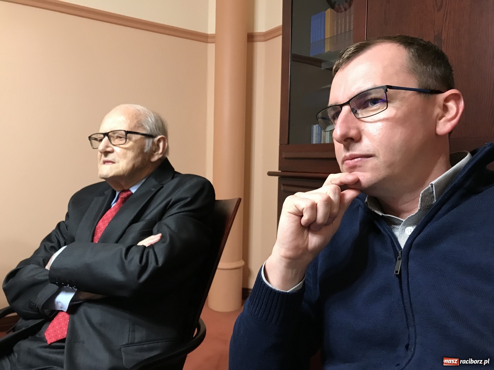 Zdjęcie w galerii na portalu naszraciborz.pl: Czas na cyfrowe archiwum Raciborza. Spotkanie w ratuszu wiadomości z regionu