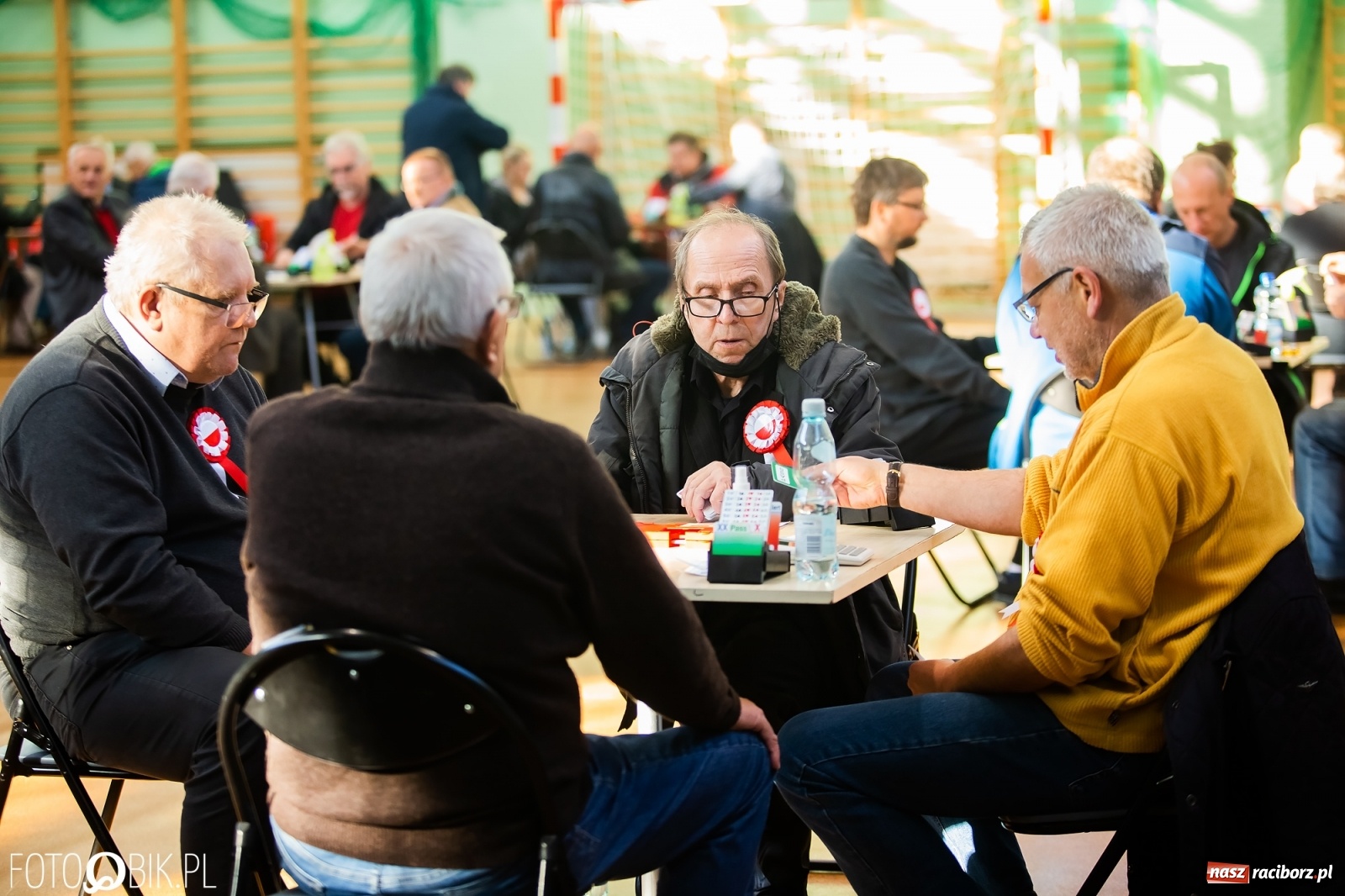 Zdjęcie w galerii na portalu naszraciborz.pl: Turniej Brydża o Podkowę Kasztanki Marszałka w Arenie Rafako wiadomości z regionu