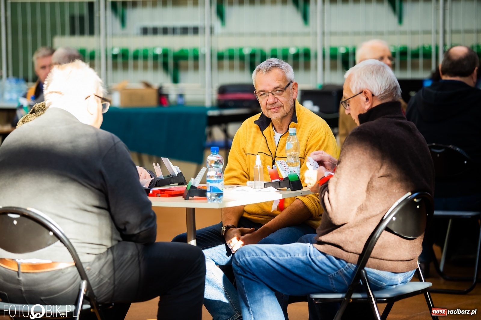 Zdjęcie w galerii na portalu naszraciborz.pl: Turniej Brydża o Podkowę Kasztanki Marszałka w Arenie Rafako wiadomości z regionu