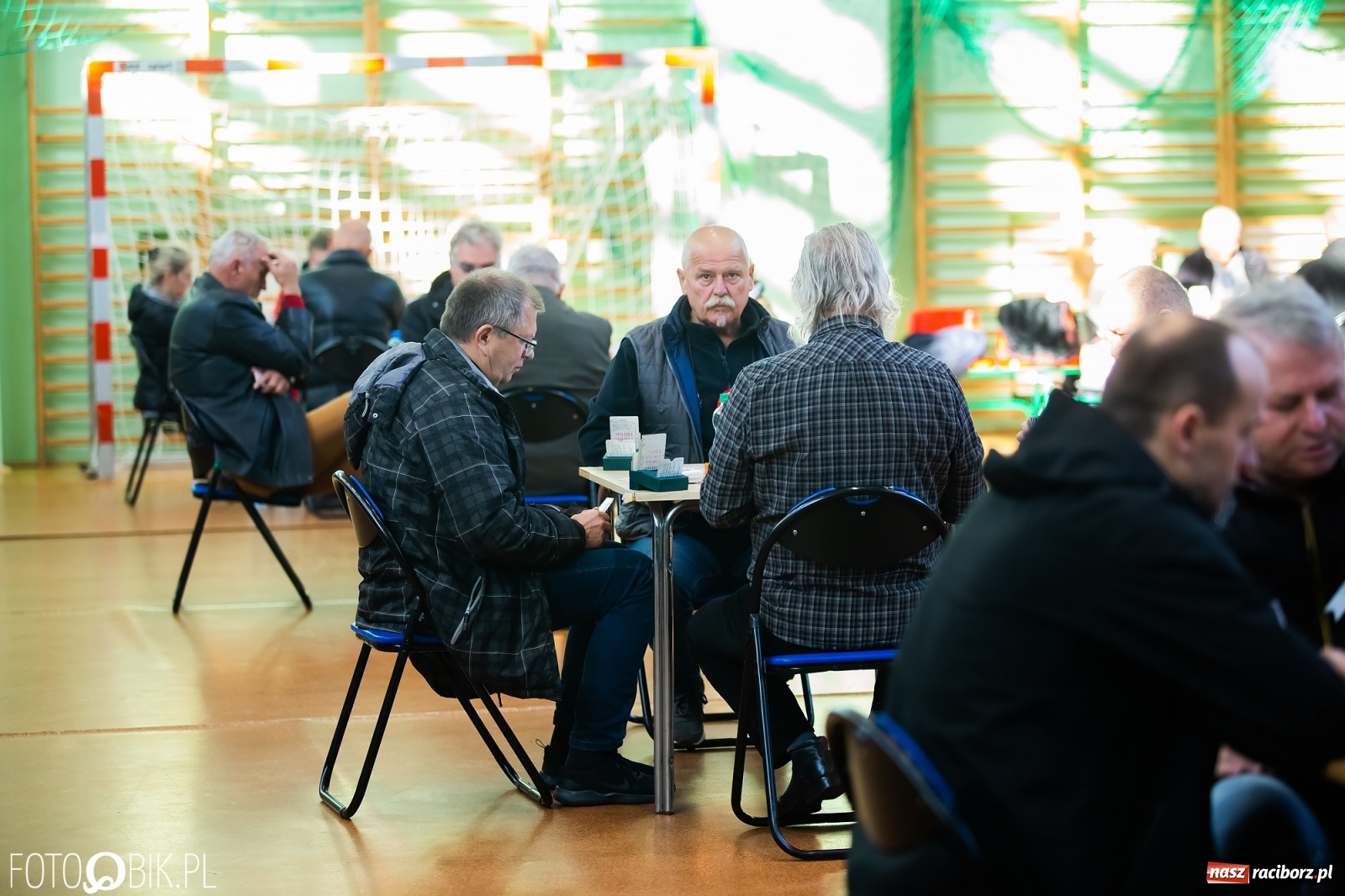 Zdjęcie w galerii na portalu naszraciborz.pl: Turniej Brydża o Podkowę Kasztanki Marszałka w Arenie Rafako wiadomości z regionu